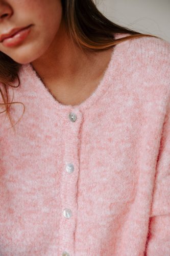 Gilet Lova rose chiné Sahoma en maille douce oversize avec boutons nacrés