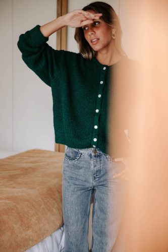 Gilet Lova vert foncé Sahoma en maille douce, coupe loose