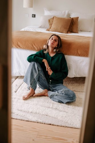 Gilet Lova vert foncé Sahoma en maille douce, coupe loose