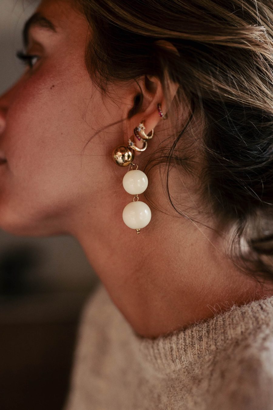 Boucles d’oreilles Noréa blanches Sahoma, forme triple perles rondes