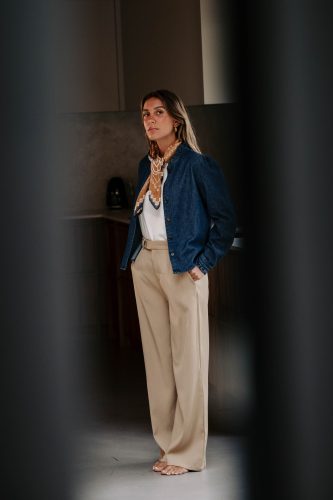 Chemise en jean Henriette bleue Sahoma fluide à col en volants