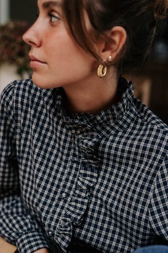 Chemise Noléane bleue à carreaux Sahoma avec détail jabot