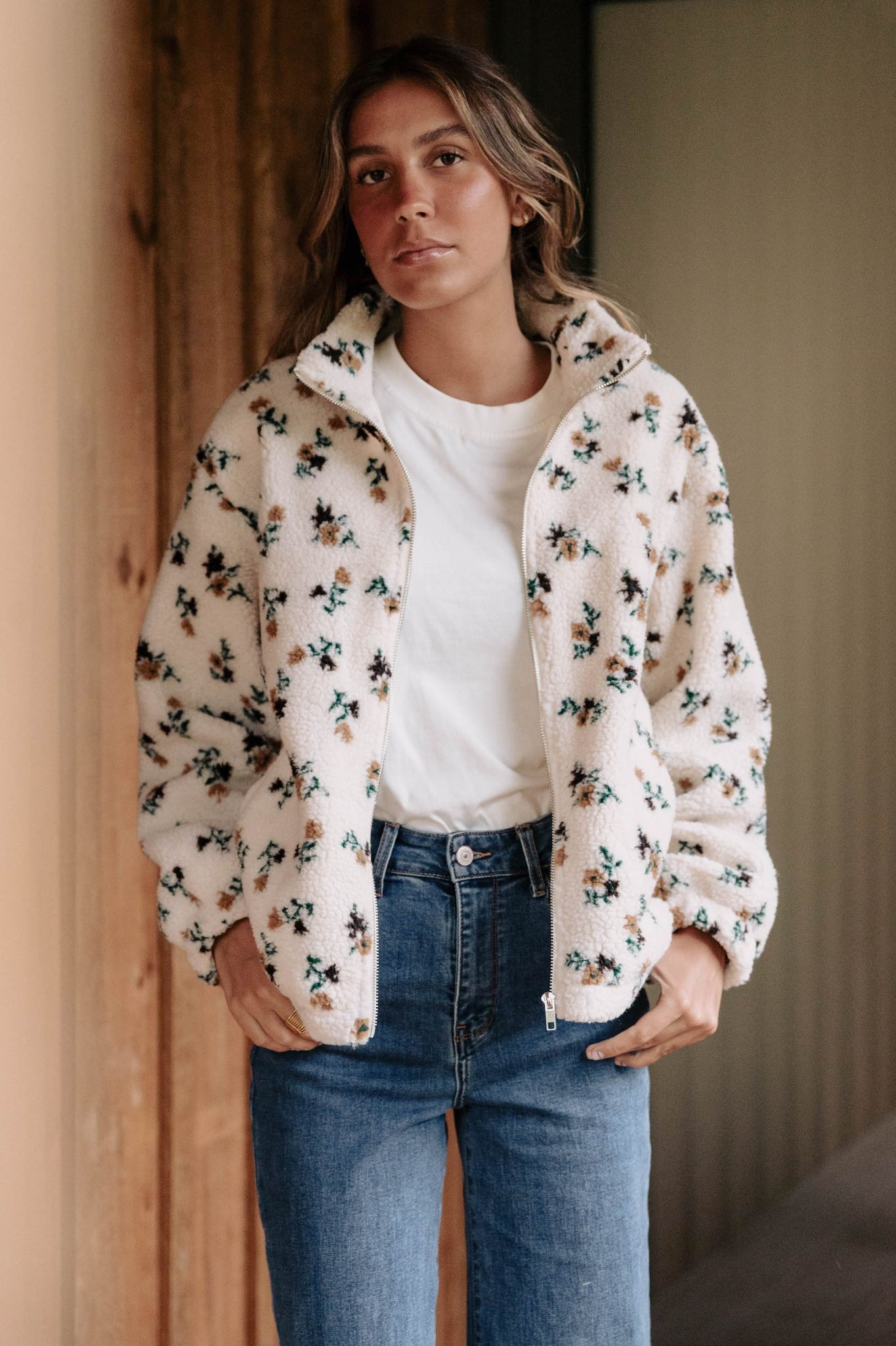 Gilet Lazlo écru imprimé fleuri Sahoma en sherpa oversize