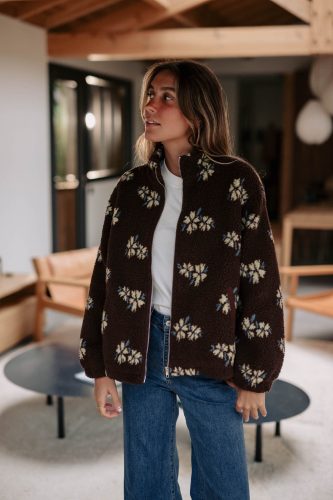 Gilet Lazlo marron Sahoma en sherpa imprimé fleur