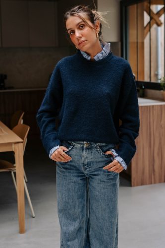 Pull Isénio bleu marine Sahoma col et manchettes effet chemise rayée