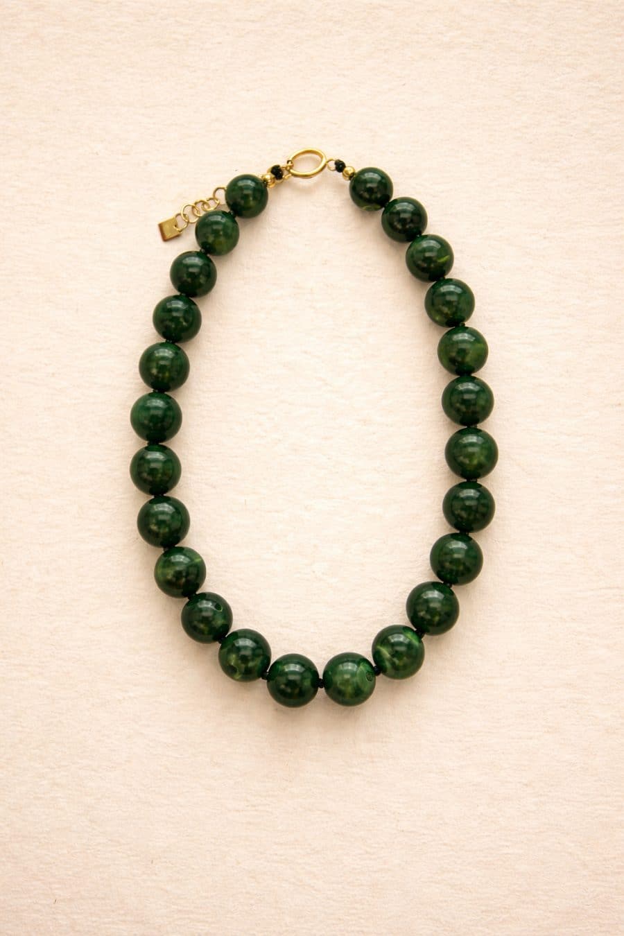 Collier malio vert Sahoma, grosses perles rondes