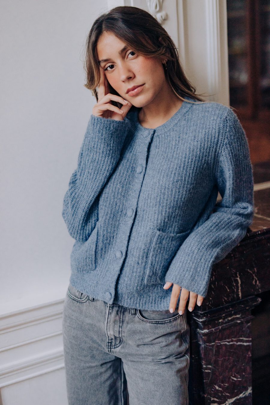 Gilet femme Virginio Sahoma bleu en maille épaisse et poches plaquées