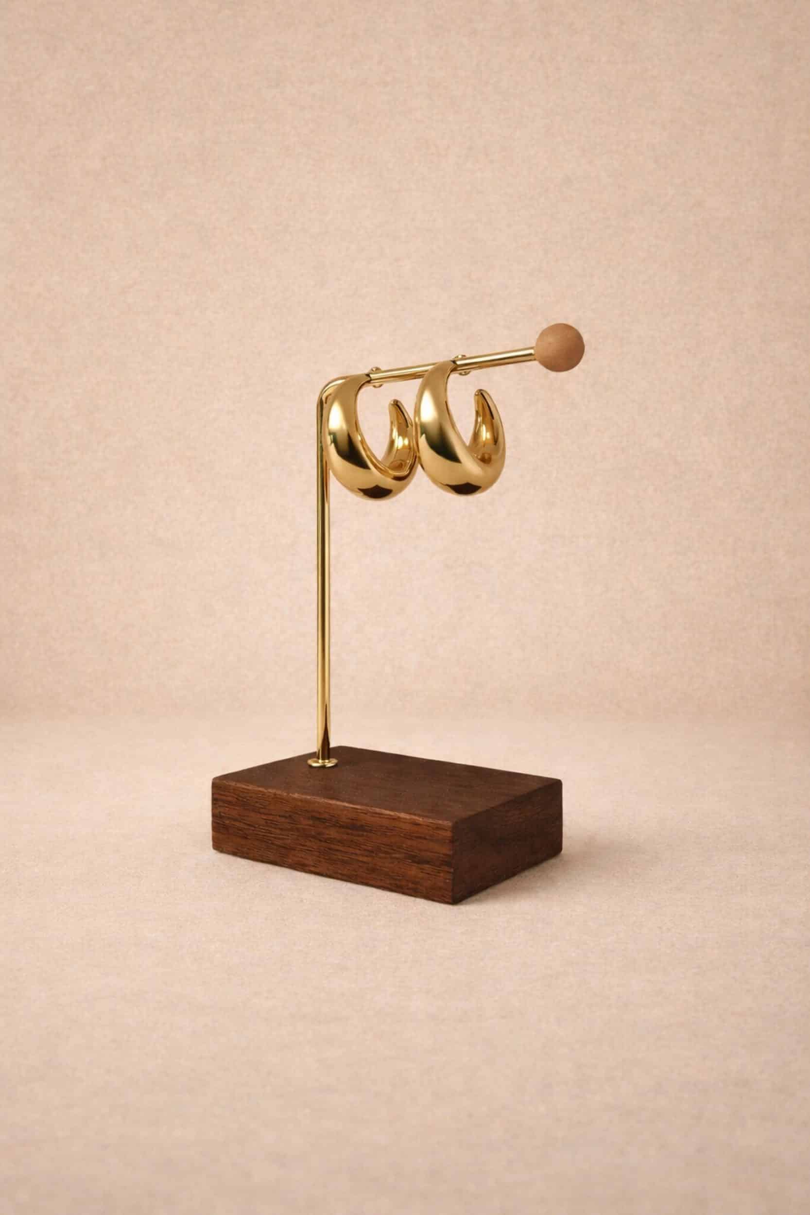 Boucles d'oreilles Silja Sahoma dorées petites créoles épaisses