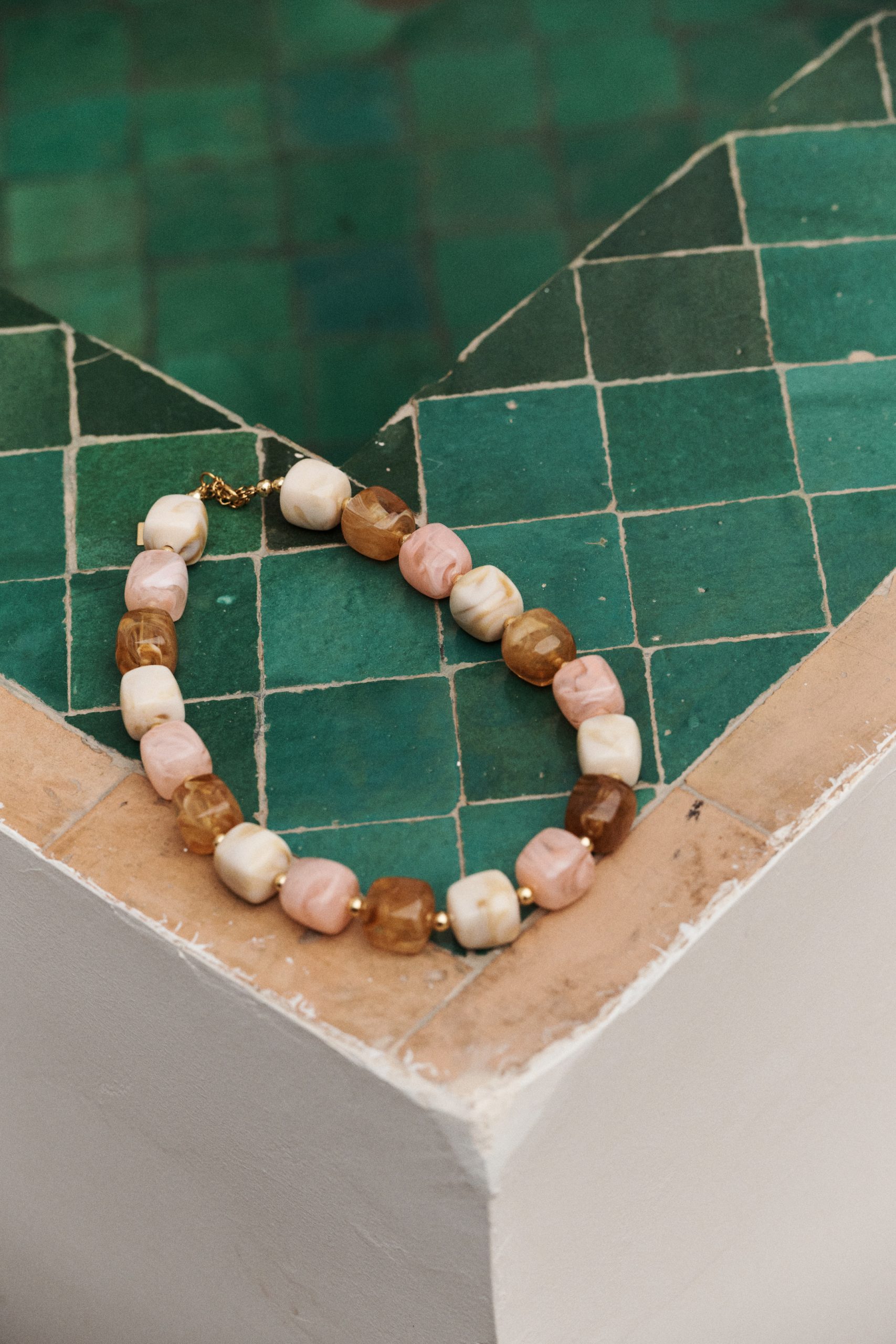 collier-noea-rose-sahoma-00006 Collier Noéa Sahoma rose