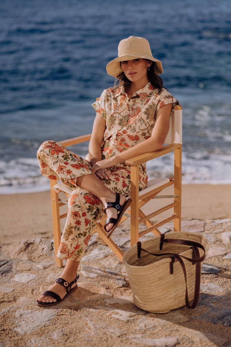 Chemise Elia Sahoma, à l'imprimé fleuri maxi, coupe d'été légère et fluide, manches courtes et col revers