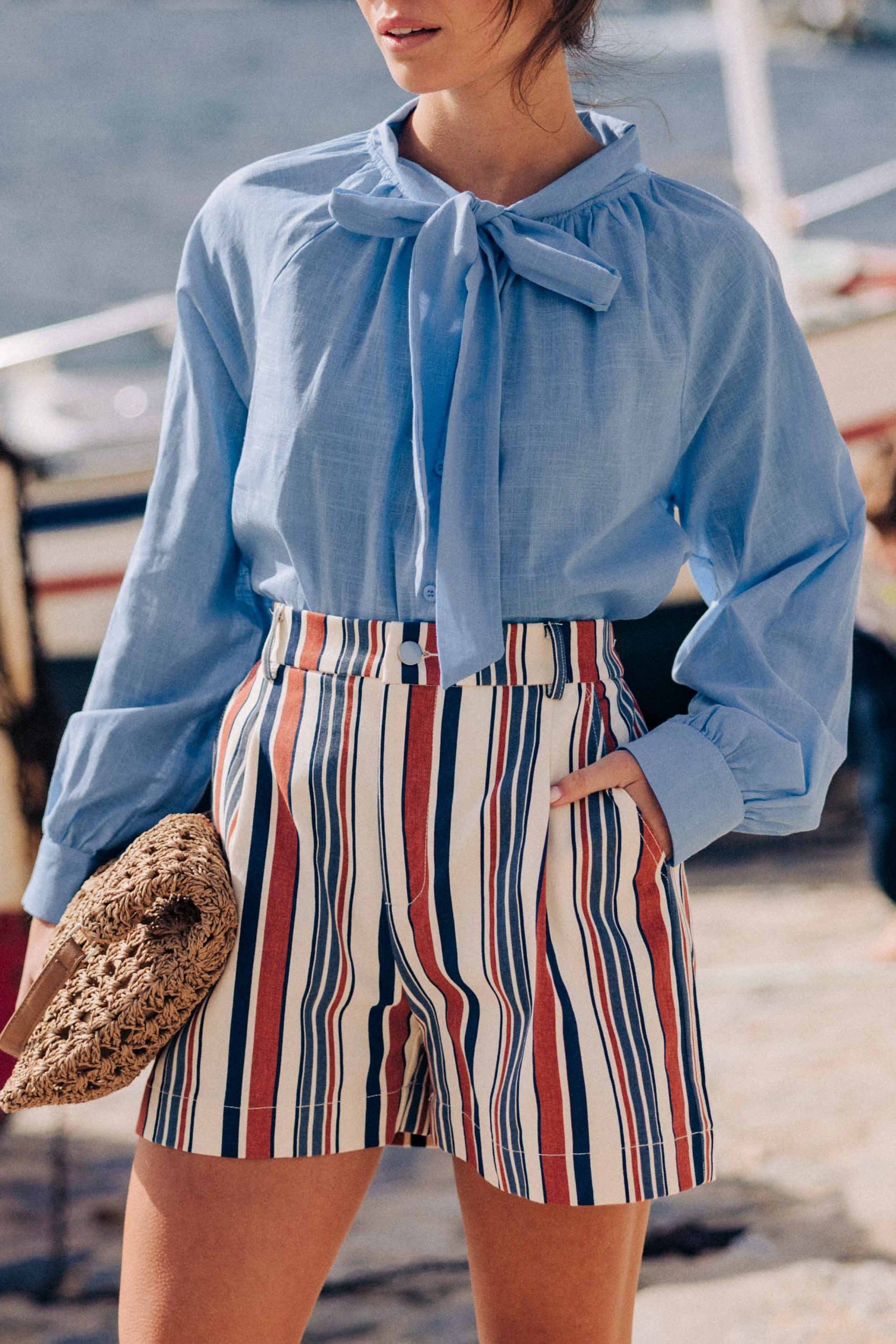 Short Salvador Sahoma rayé, taille haute et élastique à l'arrière de la taille