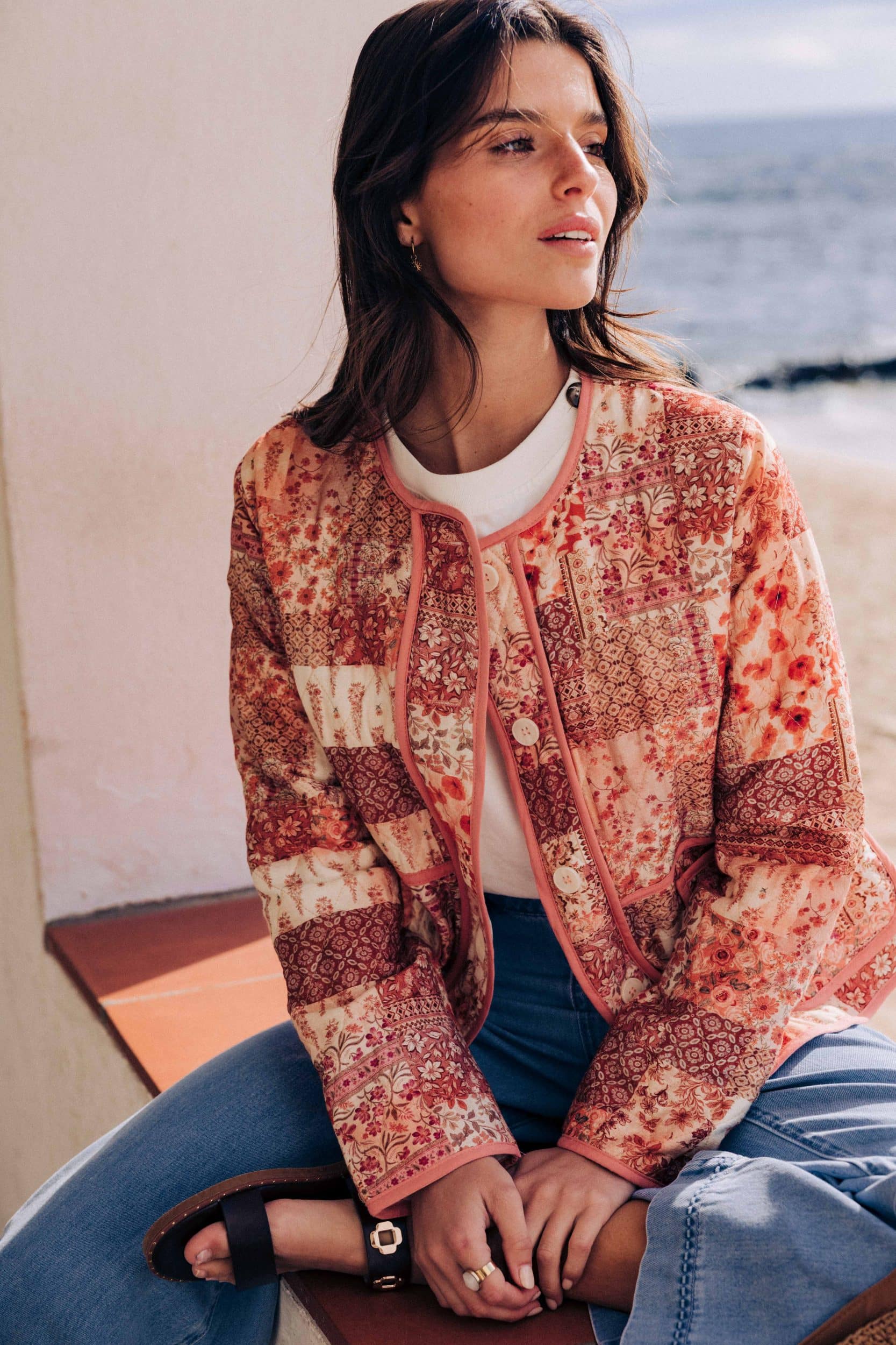 veste-louna-patchwork-sahoma-00002 Veste matelassée Louna Sahoma imprimé patchwork rose, manches longues, col rond