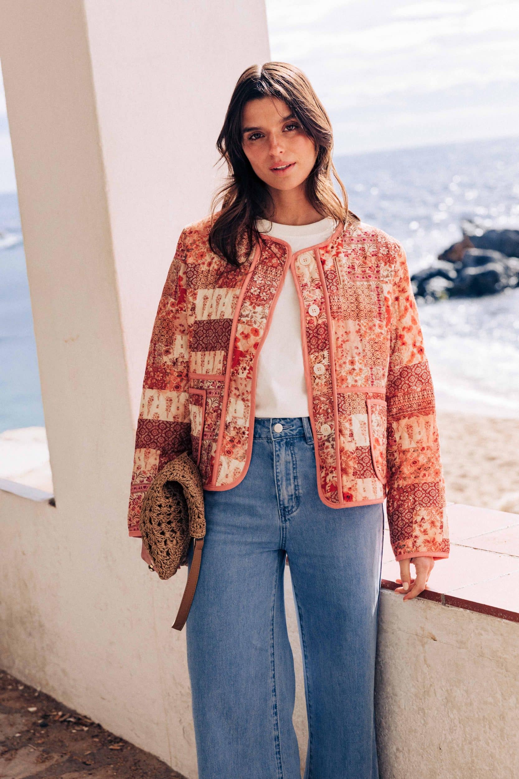 veste-louna-patchwork-sahoma-00003 Veste matelassée Louna Sahoma imprimé patchwork rose, manches longues, col rond