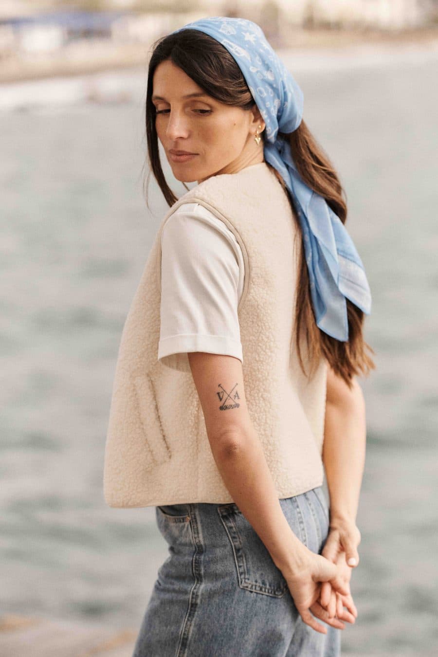 Gilet Celestino Sahoma sans manches beige crème, effet laine bouclée