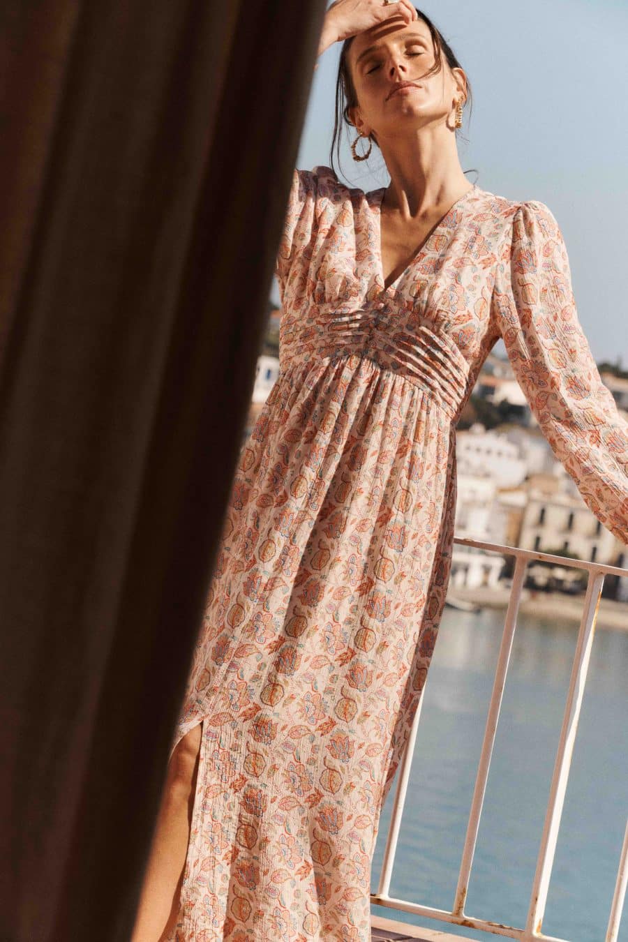 Robe longue Aubane Sahoma coupe fluide, décolleté en V et imprimé fleuri