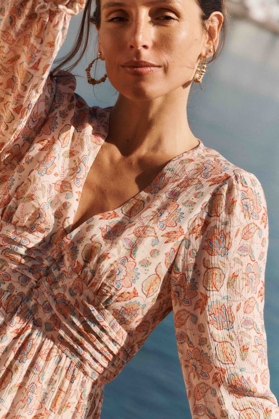 Robe longue Aubane Sahoma coupe fluide, décolleté en V et imprimé fleuri