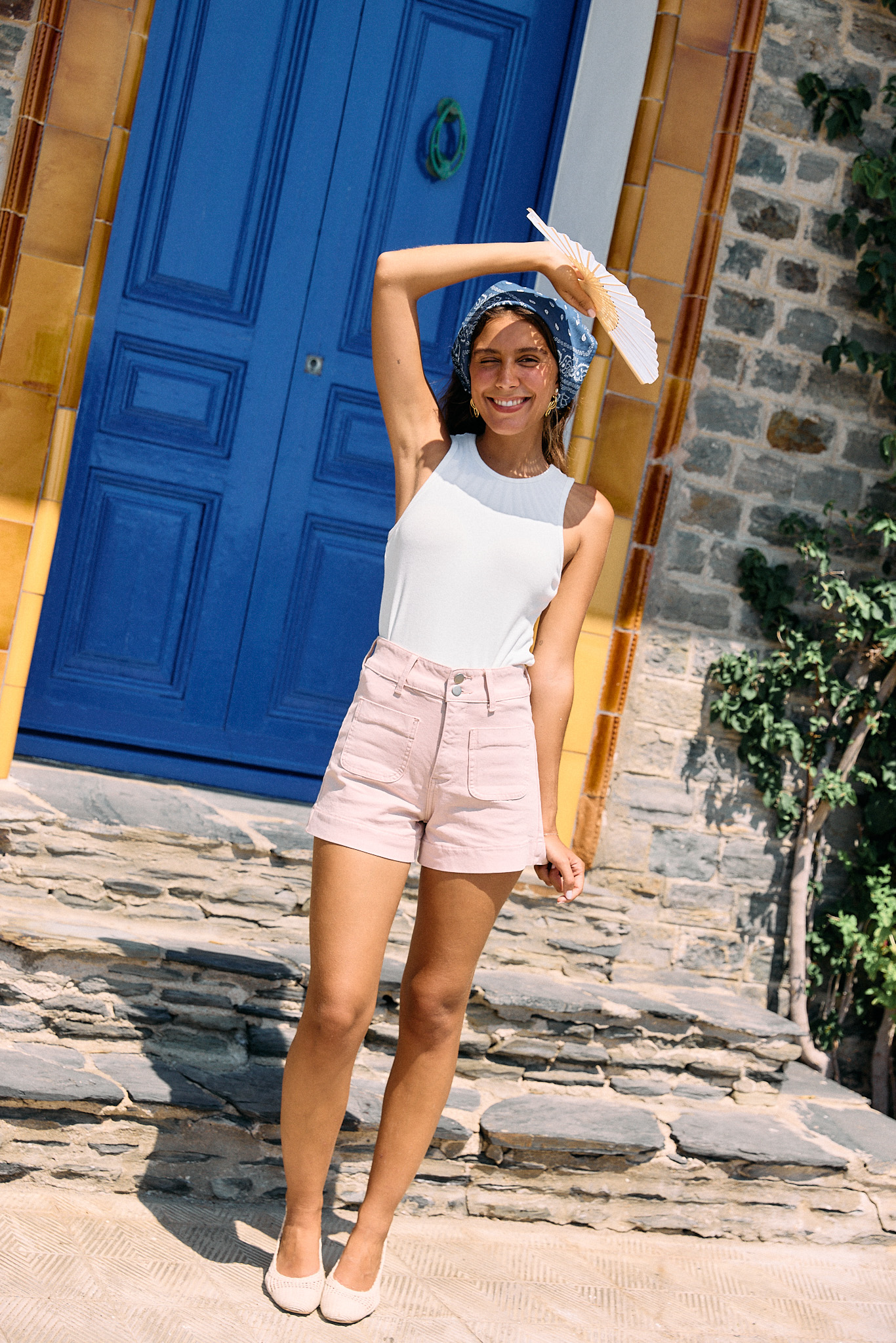 short-tilio-rose-sahoma-00002 Short en jean femme rose – coupe taille haute et confort