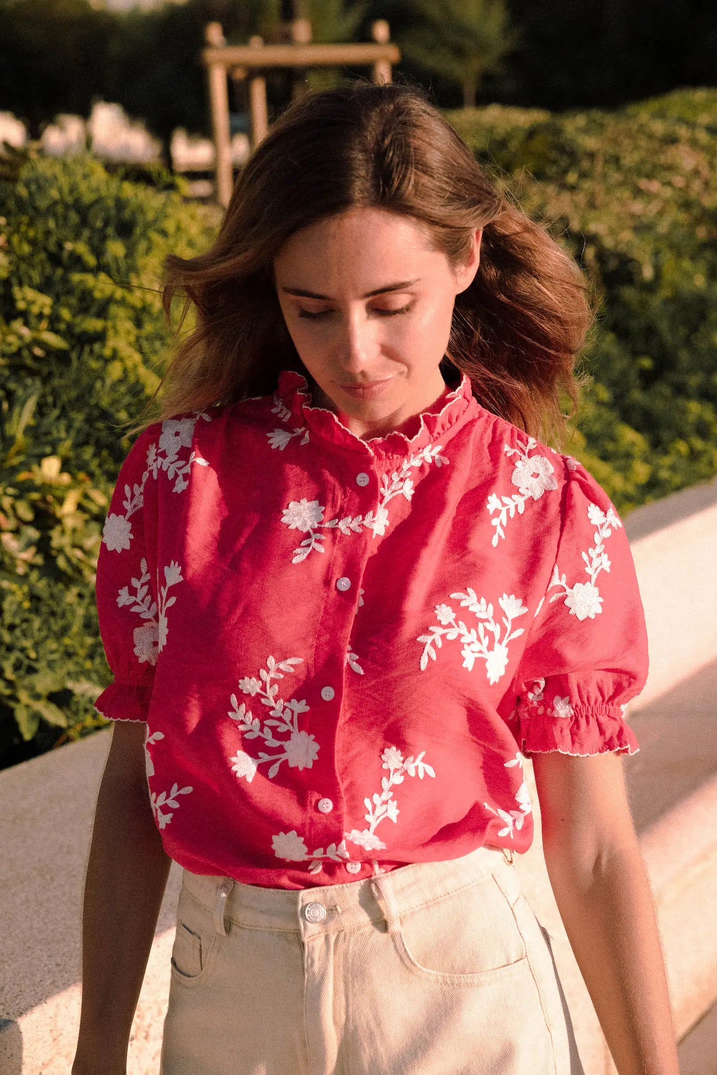 chemise-primavera-rose-sahoma-00003 Femme Chemise manches courtes brodée fond rose et blanc
