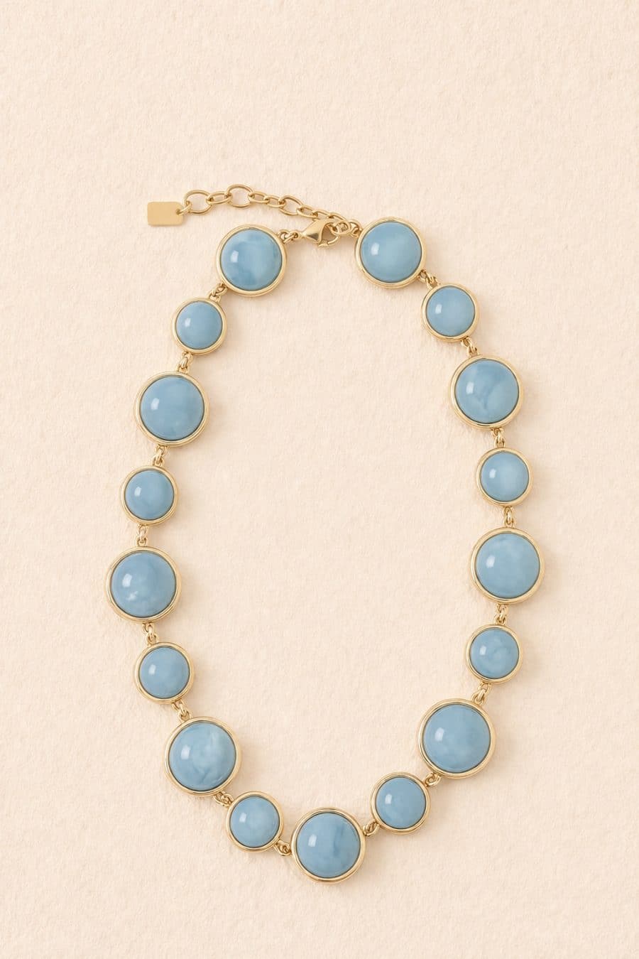 Collier réglable chaîne pastilles bleues et dorées en acier inoxydable - délicat et féminin