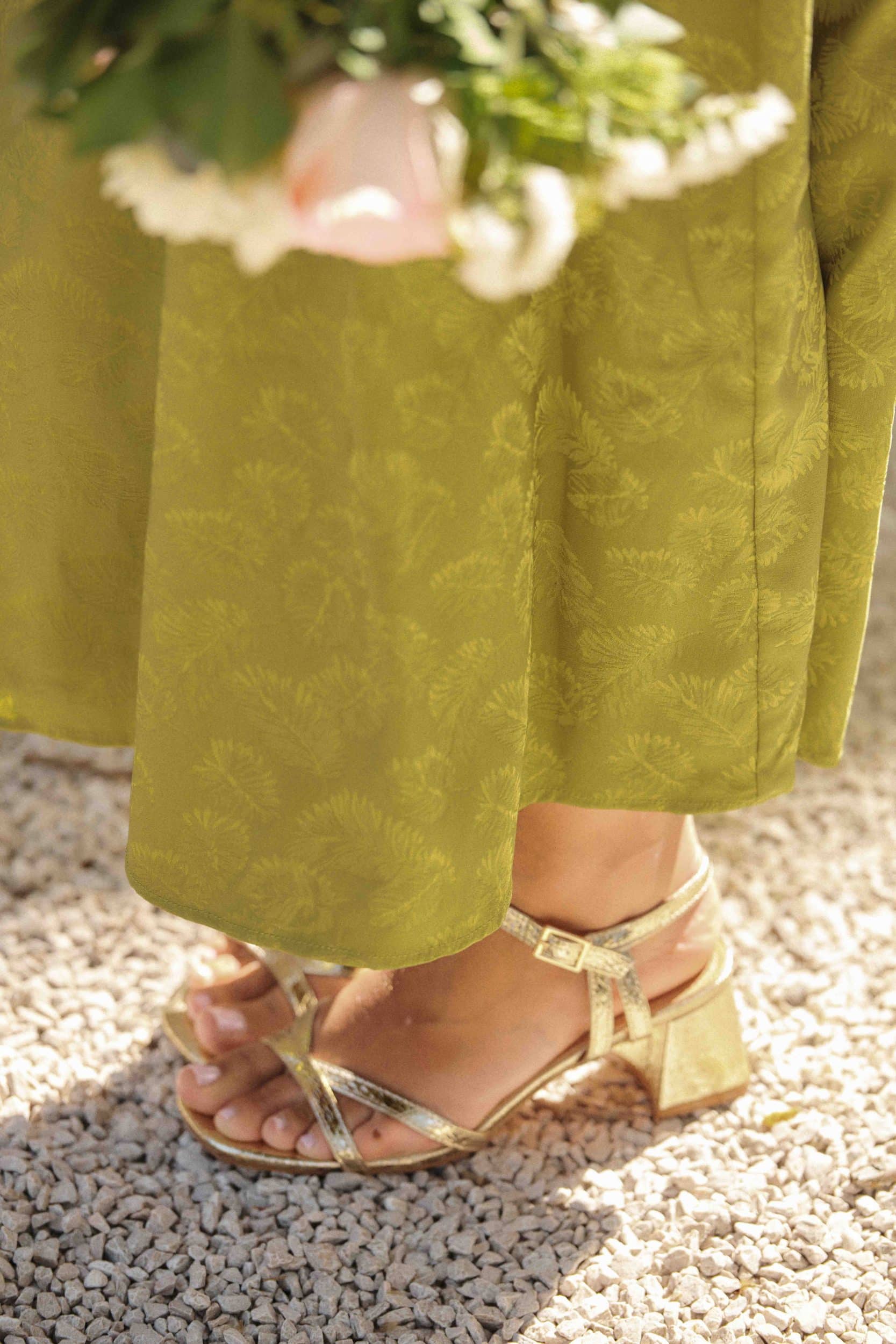 robe-gabriella-vert-olive-sahoma-00011
