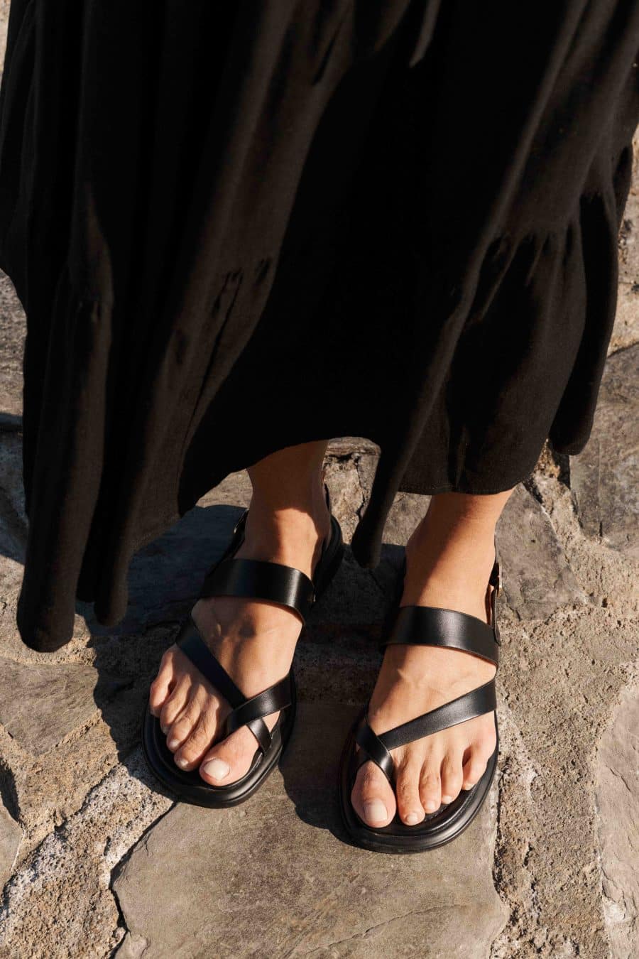 Sandales mabel noires Sahoma plates à brides croisées