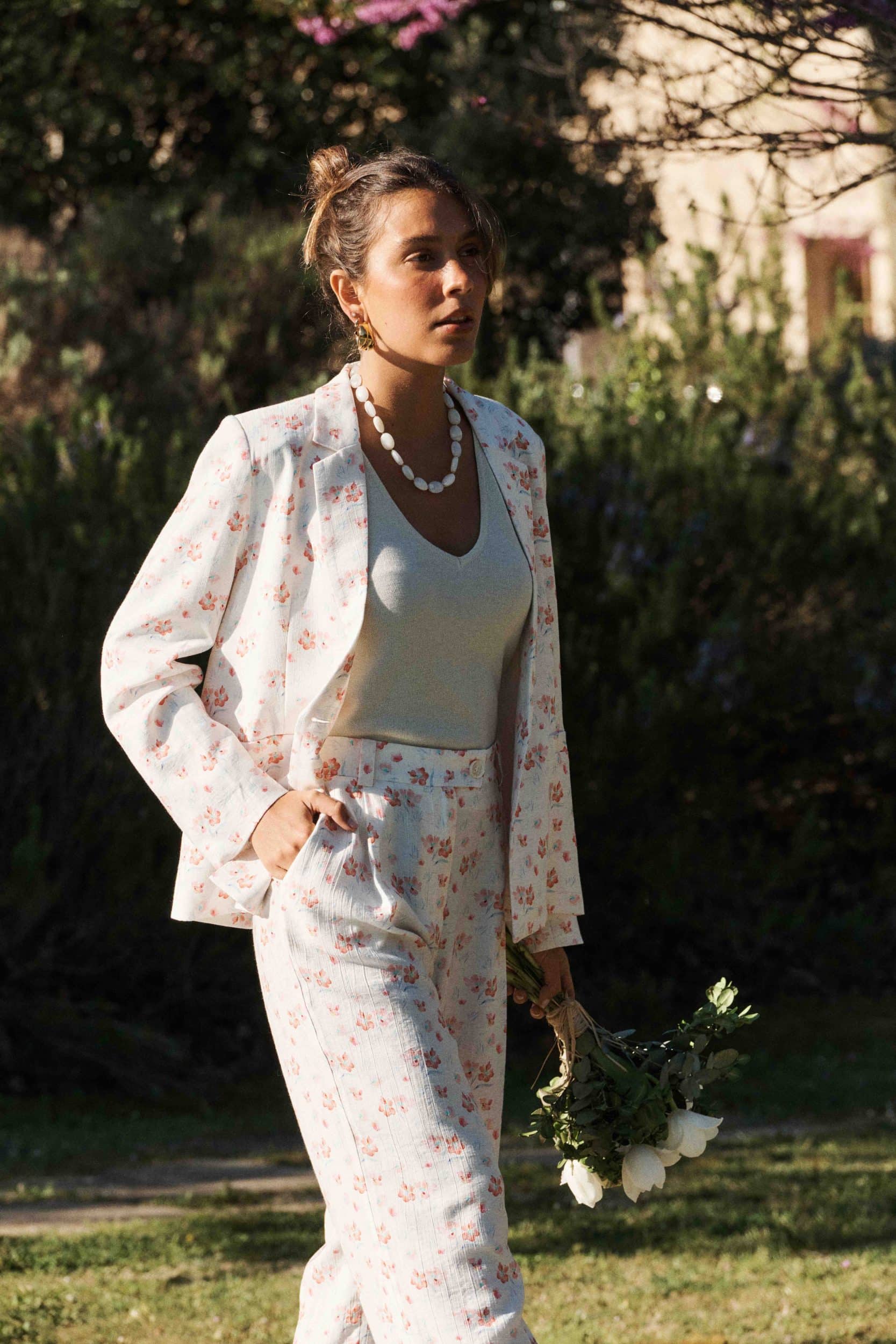 veste-leonis-blanche-sahoma-00003 Veste blazer Leonis Sahoma blanche à l'imprimé fleuri