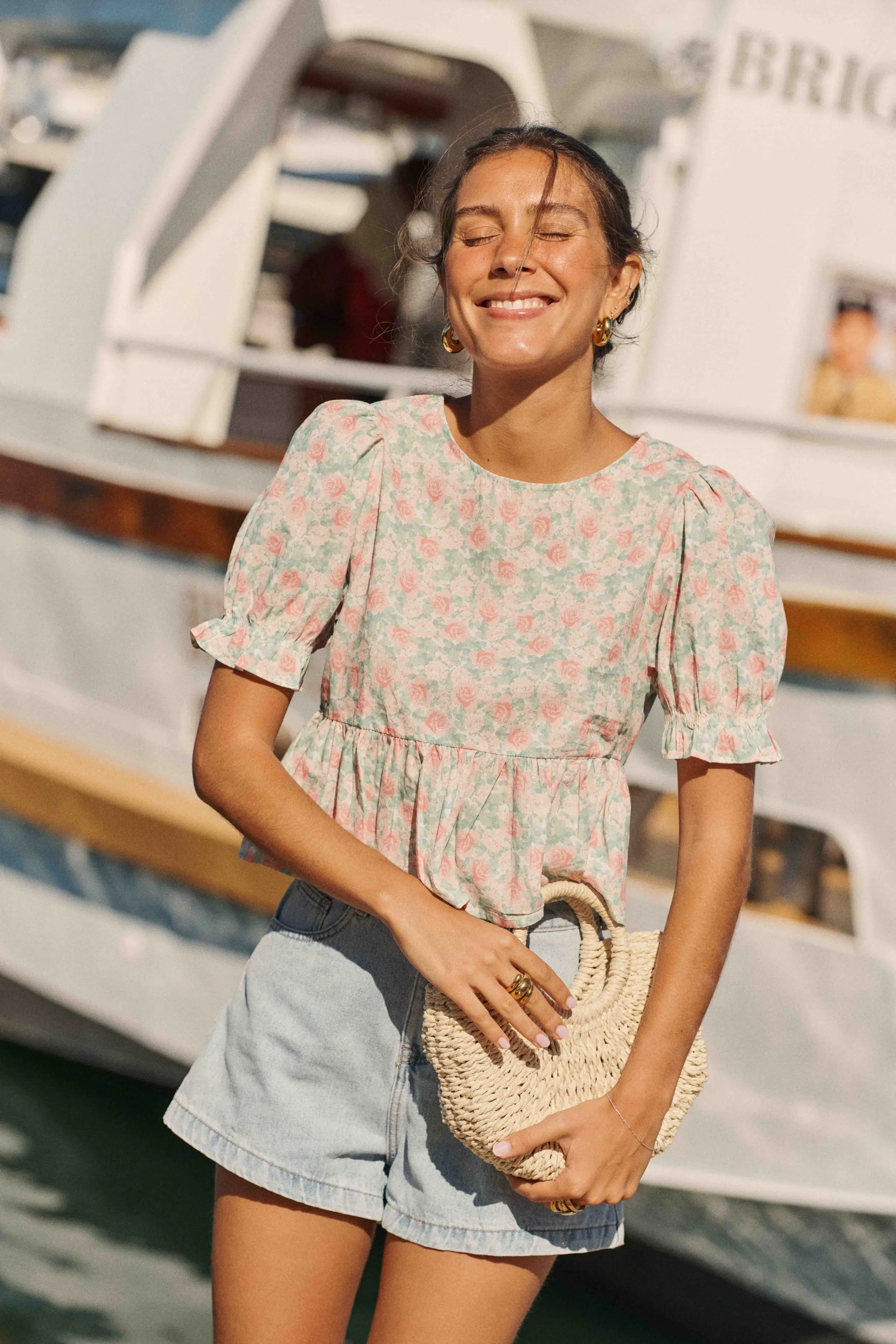blouse-jasmine-fleuri-sahoma-2 Blouse manches courtes bouffantes - imprimé fleuri rose et vert