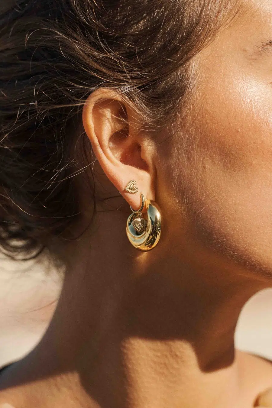 Boucles d’oreilles créoles Alysha dorées Sahoma design épais