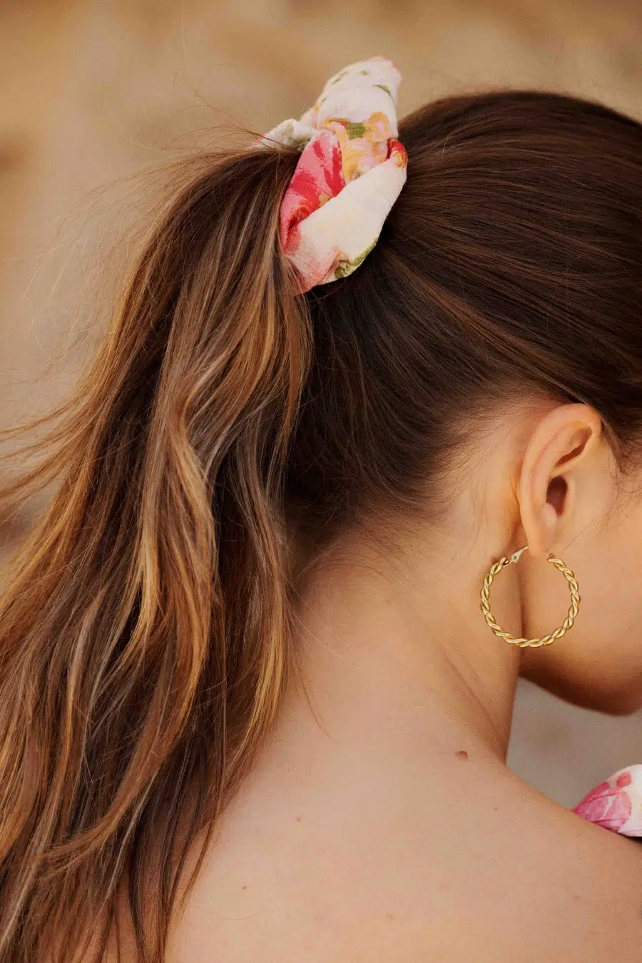 Chouchou femme en tissu - imprimé fleuri multicolore - accessoire pour cheveux
