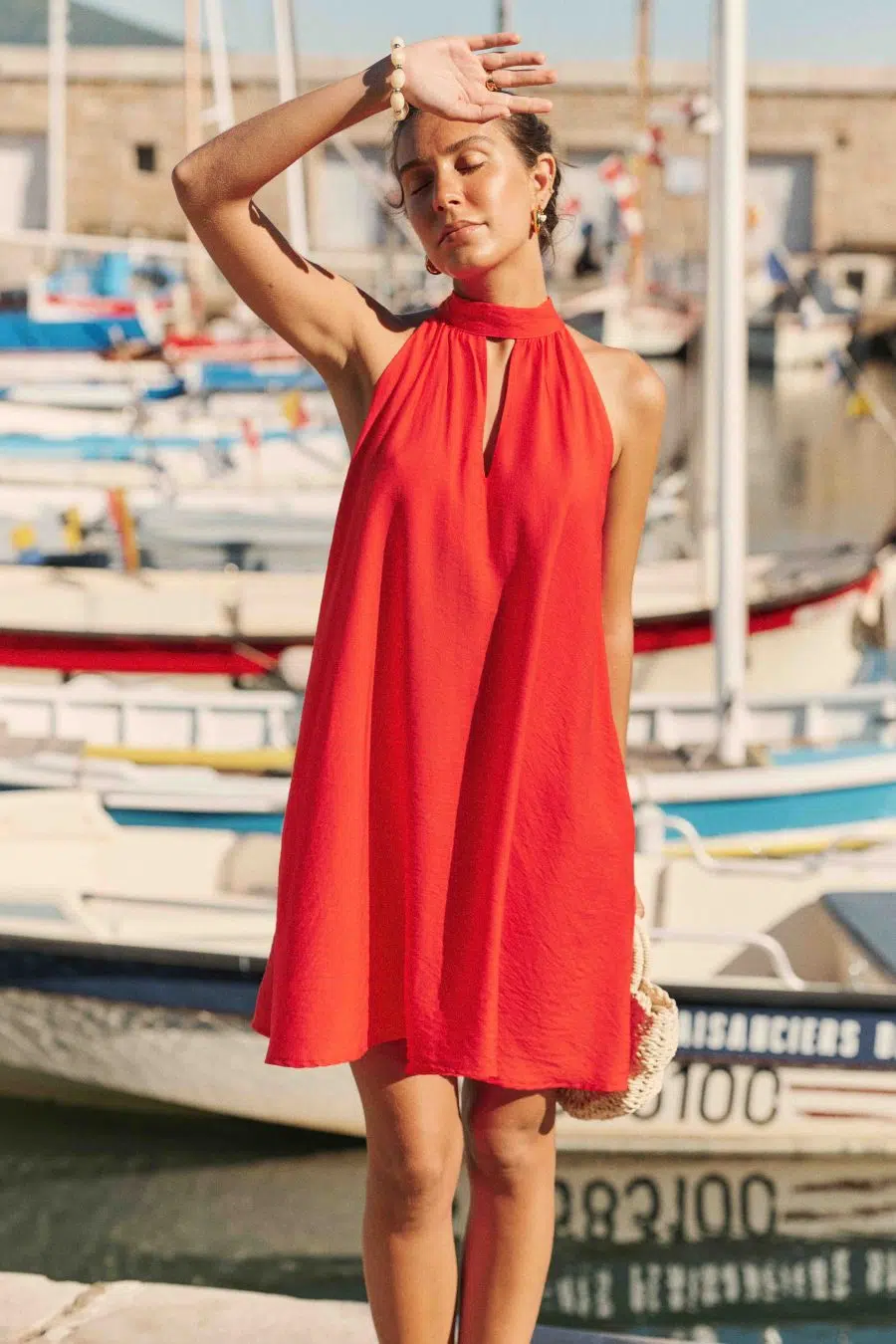 Robe courte ample rouge corail - col américain - sans manches