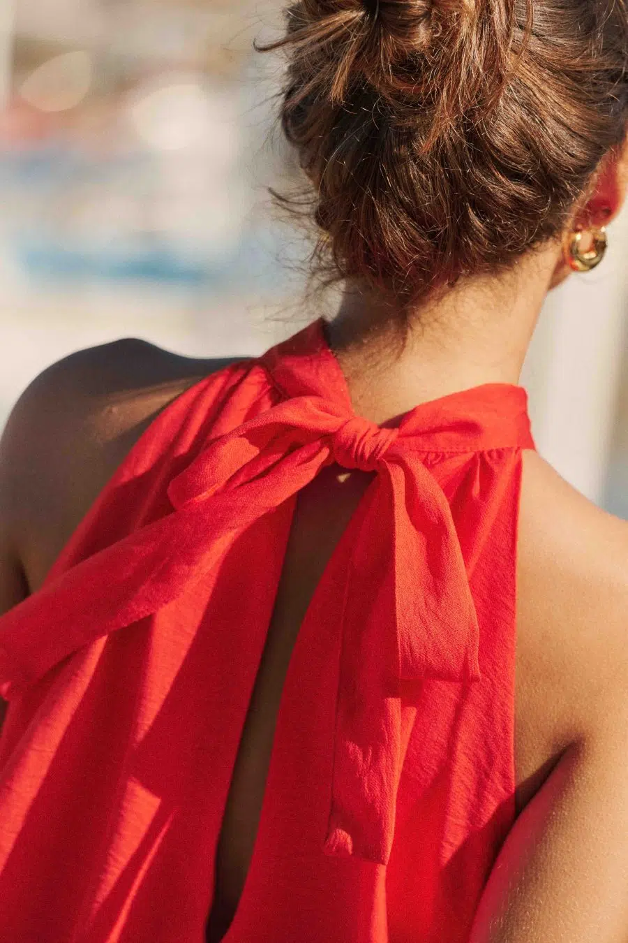 Robe courte ample rouge corail - col américain - sans manches