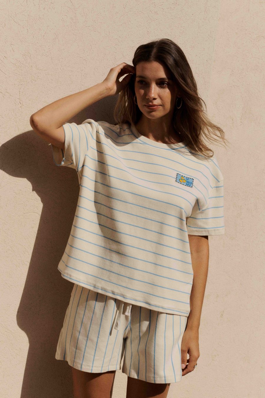 Pull-top manches courtes pour femme en coton - coupe ample et motif rayé - bleu et écru