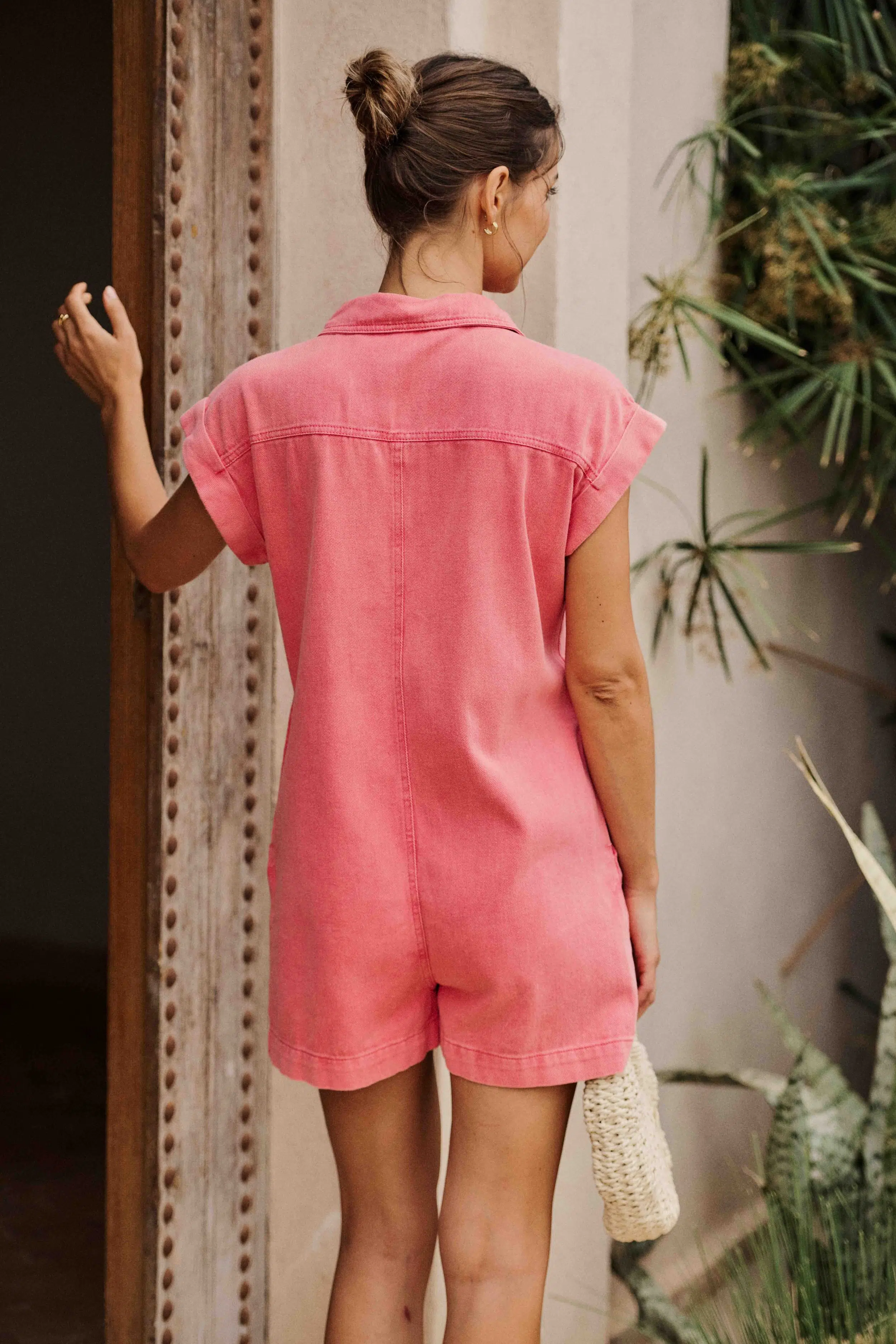 combishort-asma-rose-sahoma-2 Combishort femme en jean rose - boutons pressions