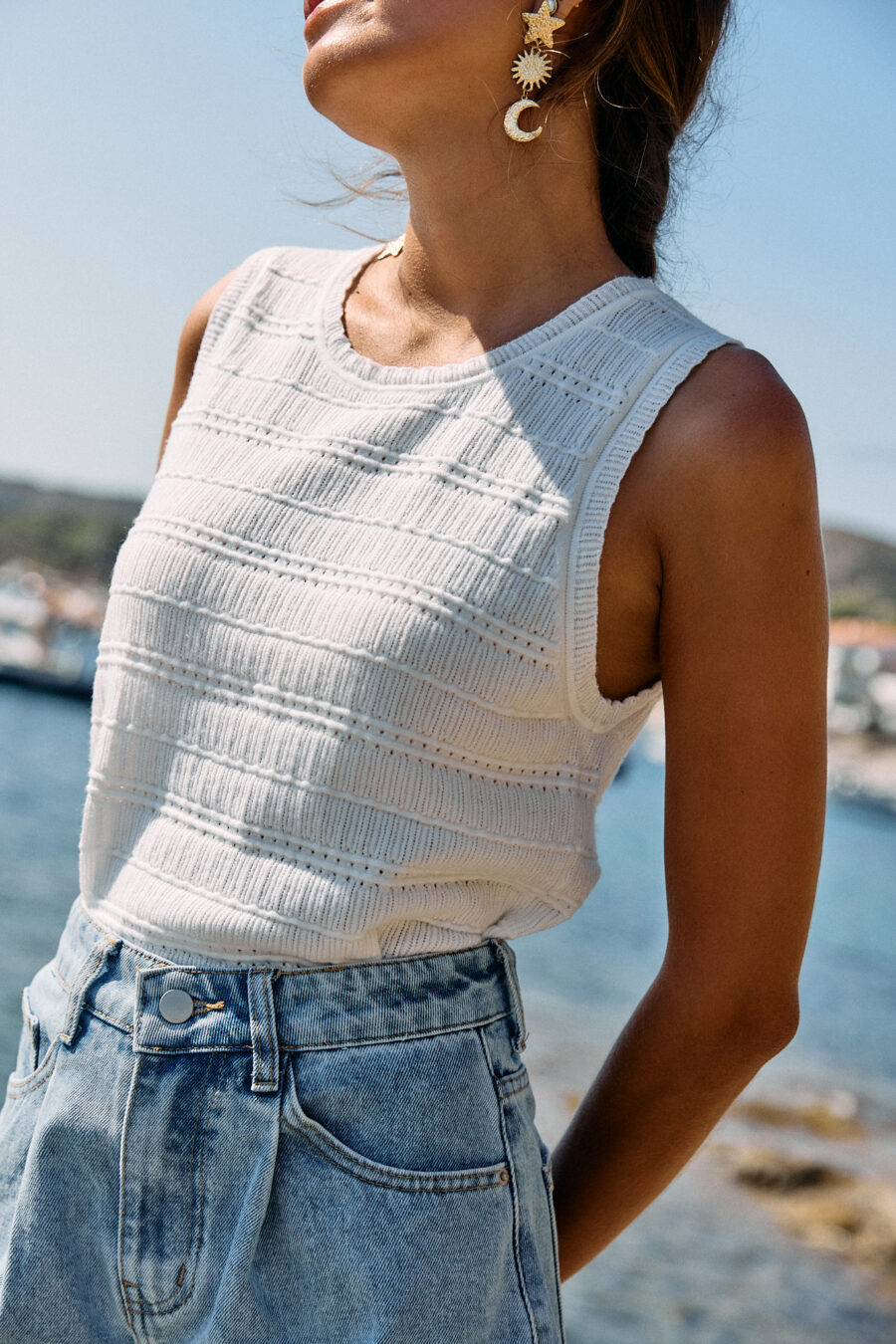 Pull femme sans manches blanc en maille douce confortable - col rond