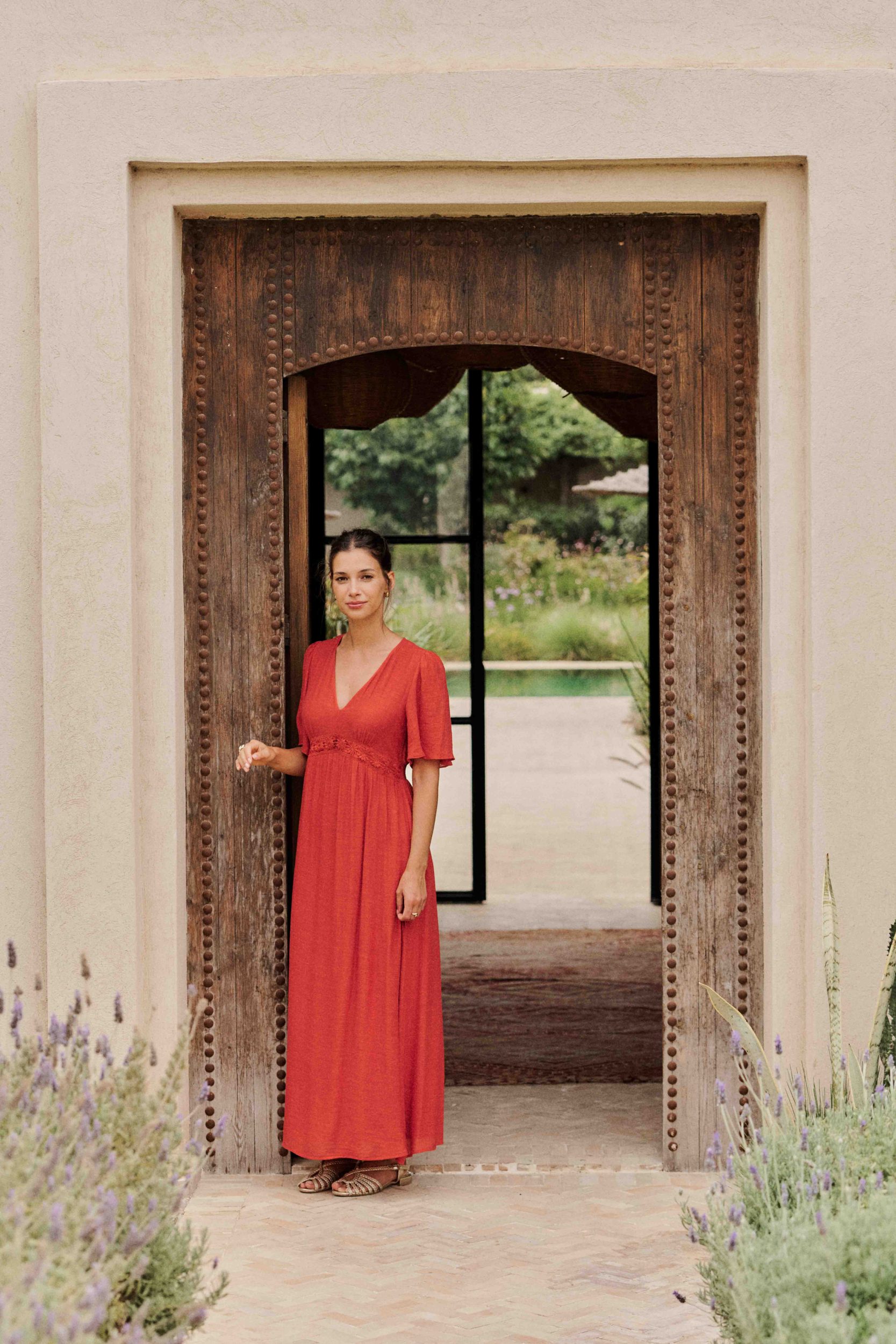 robe-mambo-terracotta-sahoma-00001 Robe femme longue rouge terracotta - col V