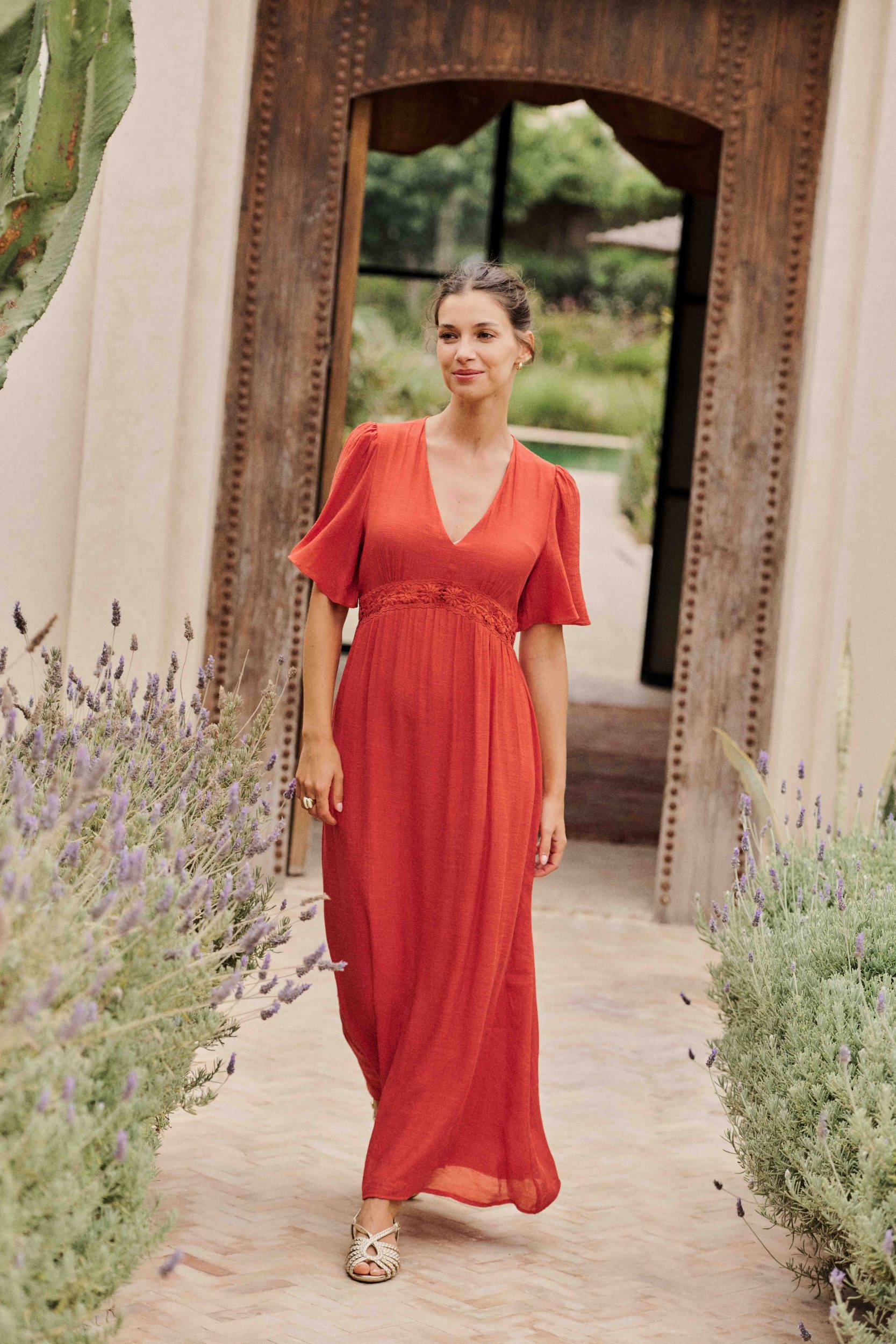 robe-mambo-terracotta-sahoma-00004 Robe femme longue rouge terracotta - col V