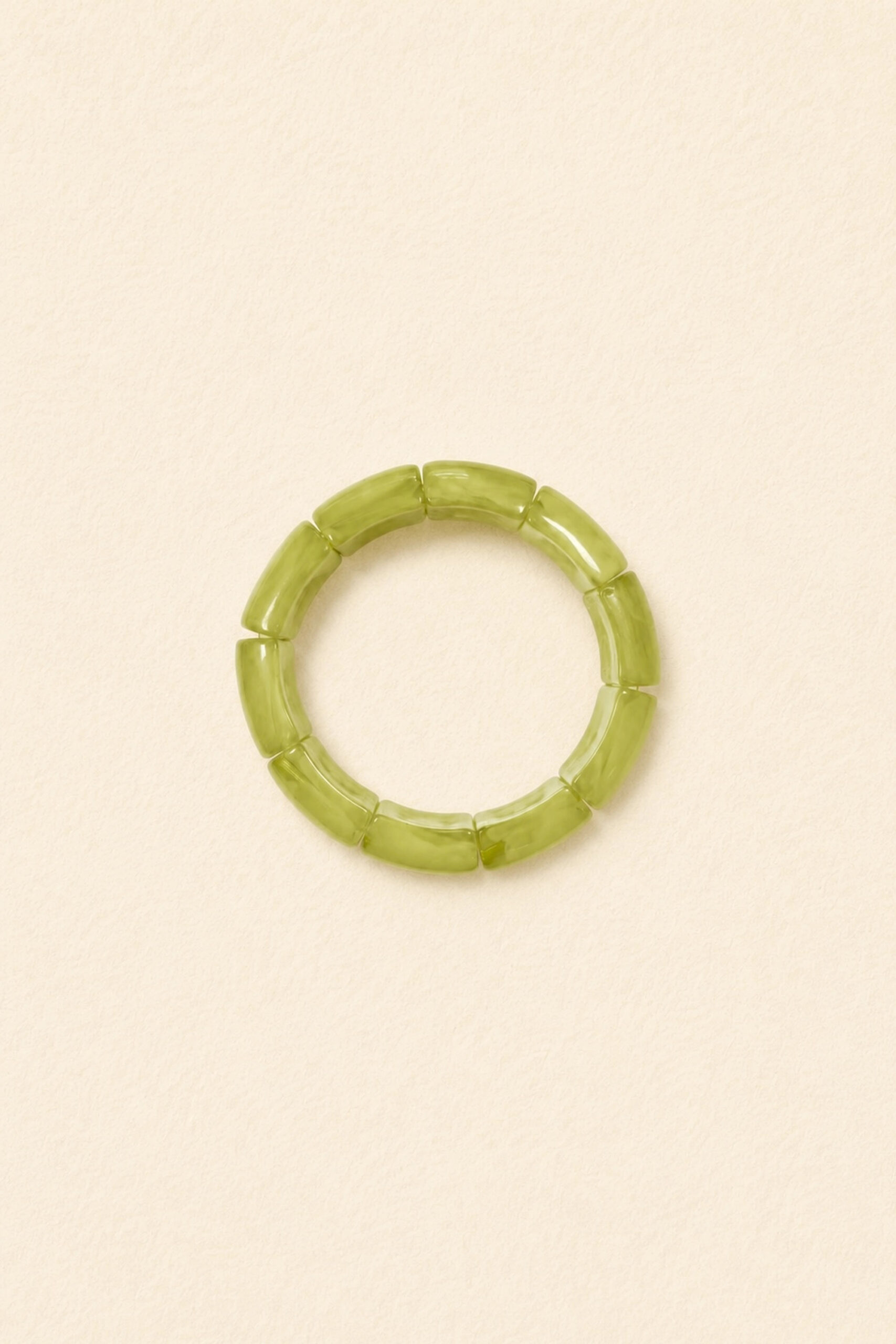 bracelet-selina-vert-packshot-sahoma-00003 Bracelet épais sur lien elastique couleur vert marbré - Sahoma