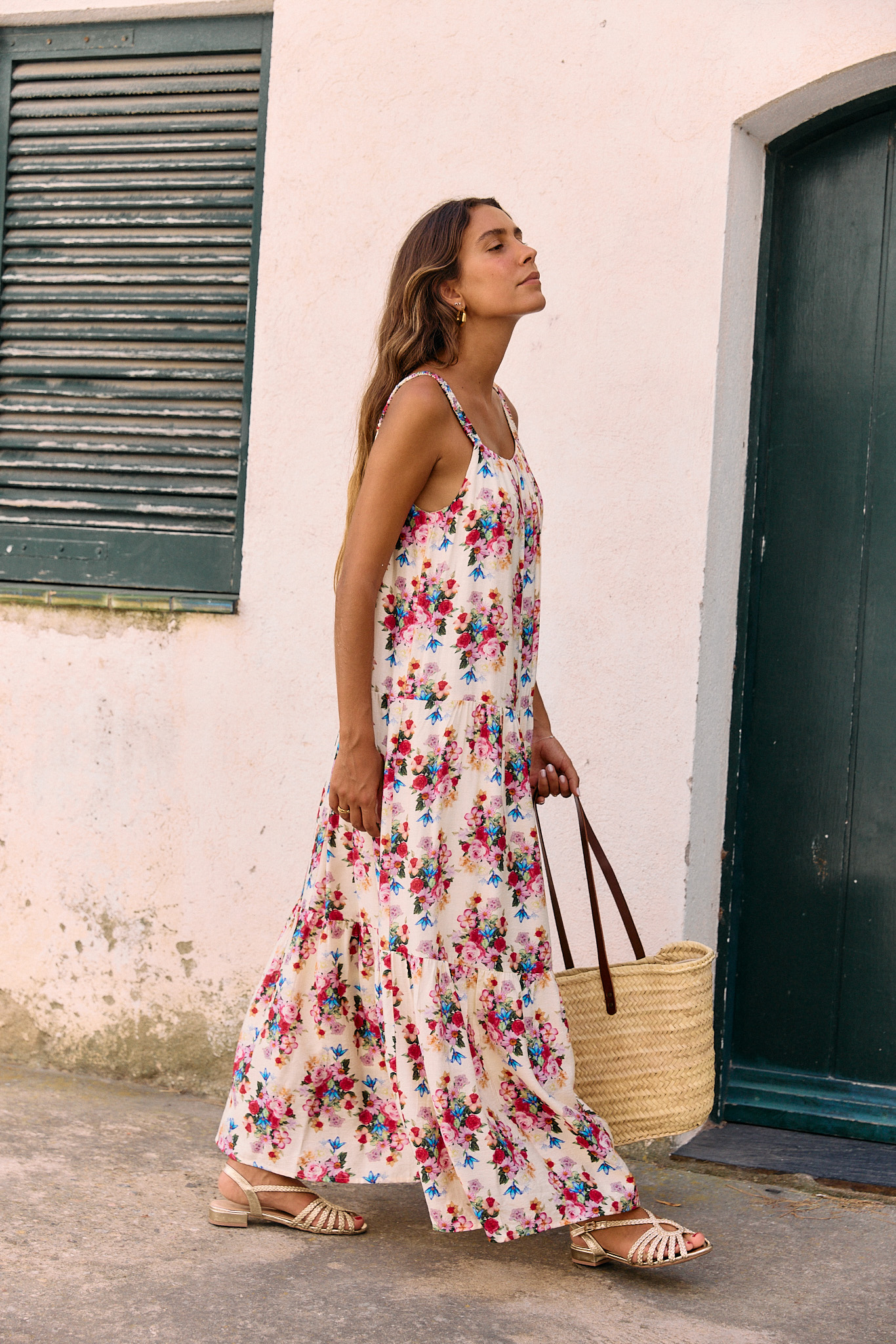 robe-cleodia-longue-sahoma-00012 Robe femme longue à bretelles - écrue et imprimé fleuri multicolore