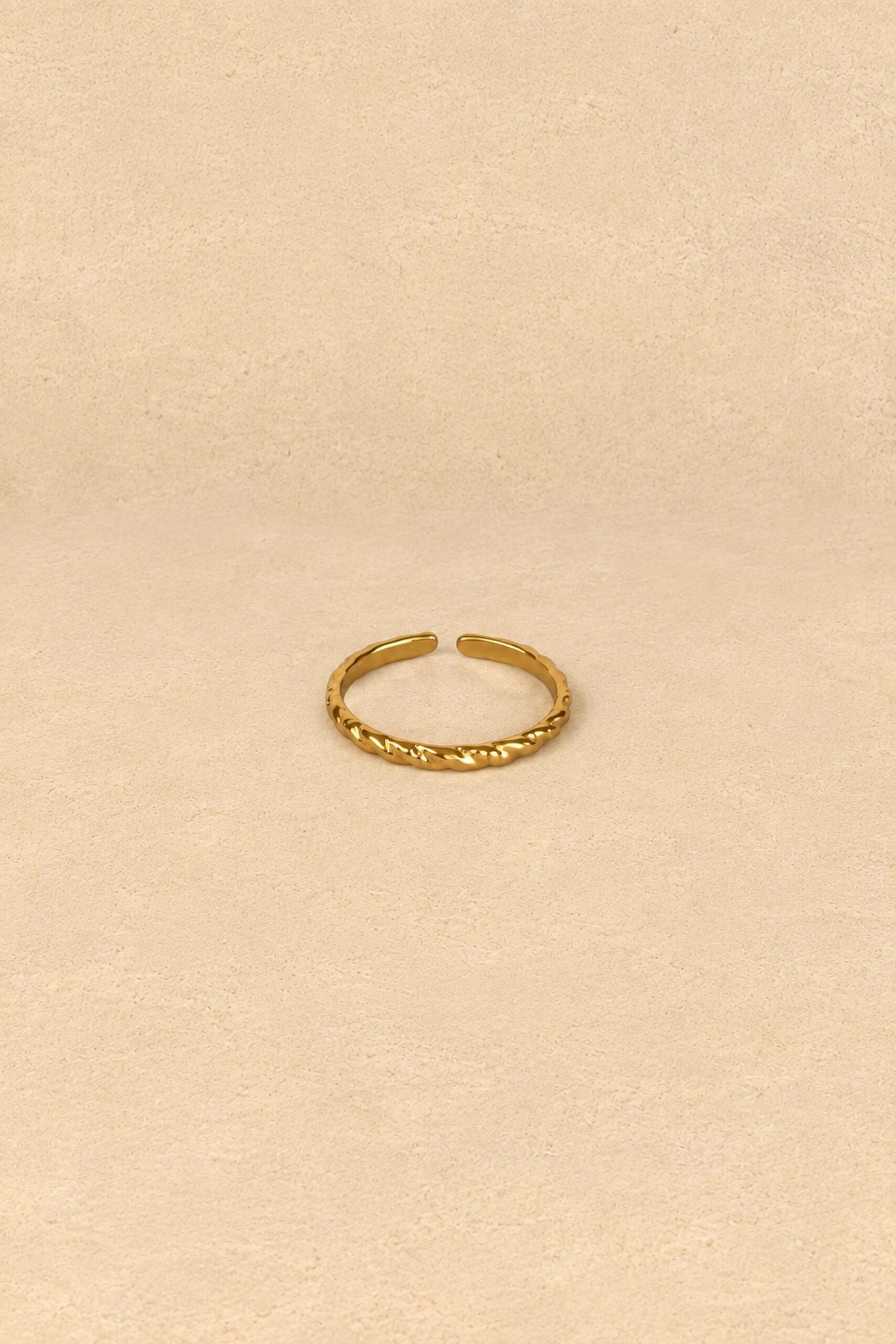 Sahoma | Bague June | fine ajustable | design tressé | Bijoux doré tendance