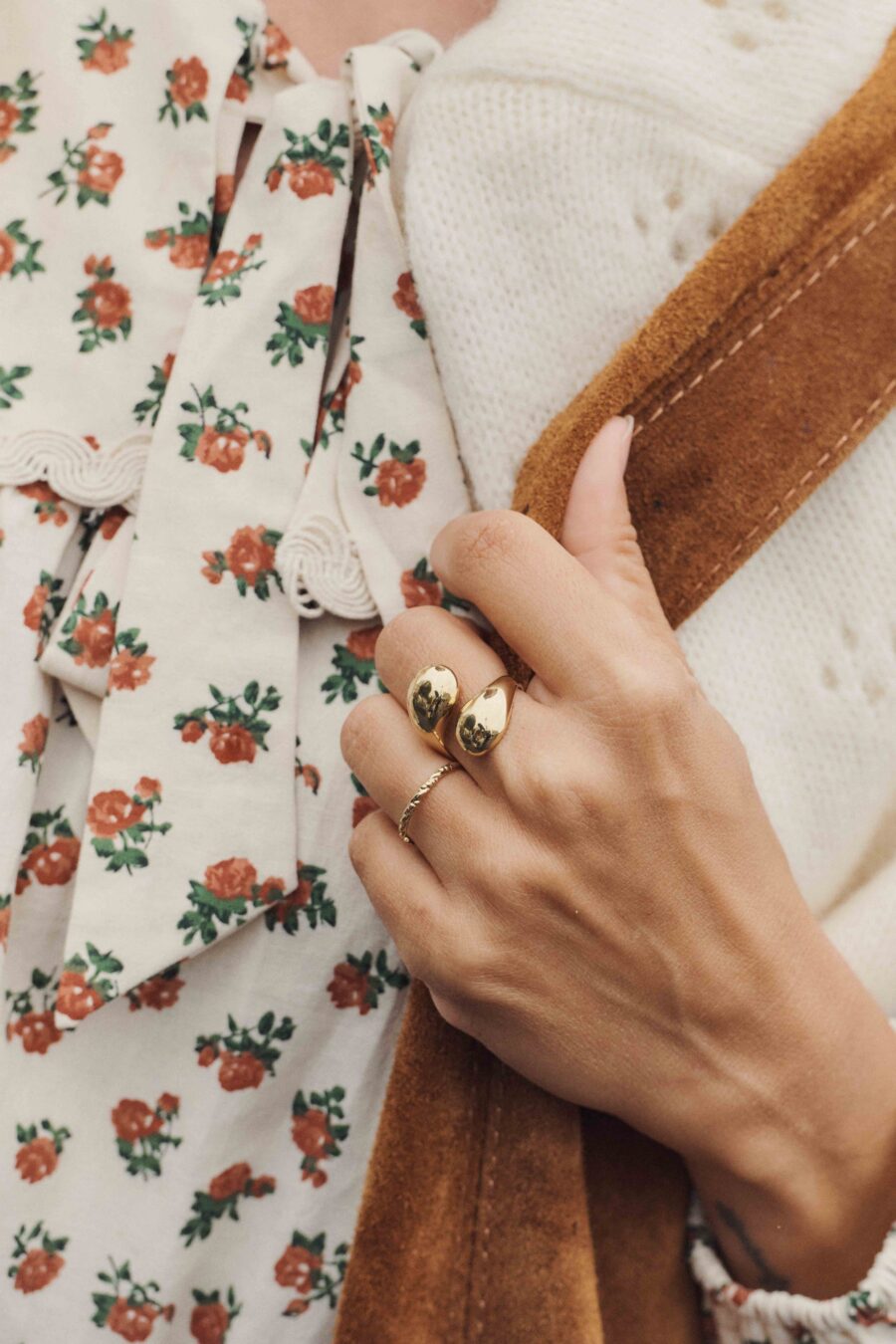 Sahoma | Bague June | fine ajustable | design tressé | Bijoux doré tendance