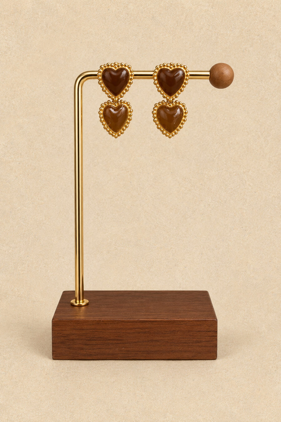 Boucles d'oreilles dorées et marrons pendantes pour femme et oreilles percées | forme coeur | Sahoma