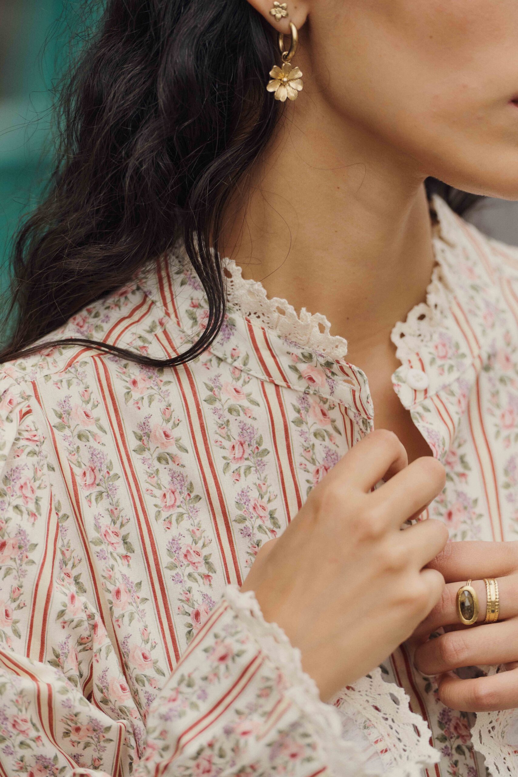 chemise-pia-fleurie-sahoma-2 Blouse femme | beige imprimé fleuri | col rond | Sahoma