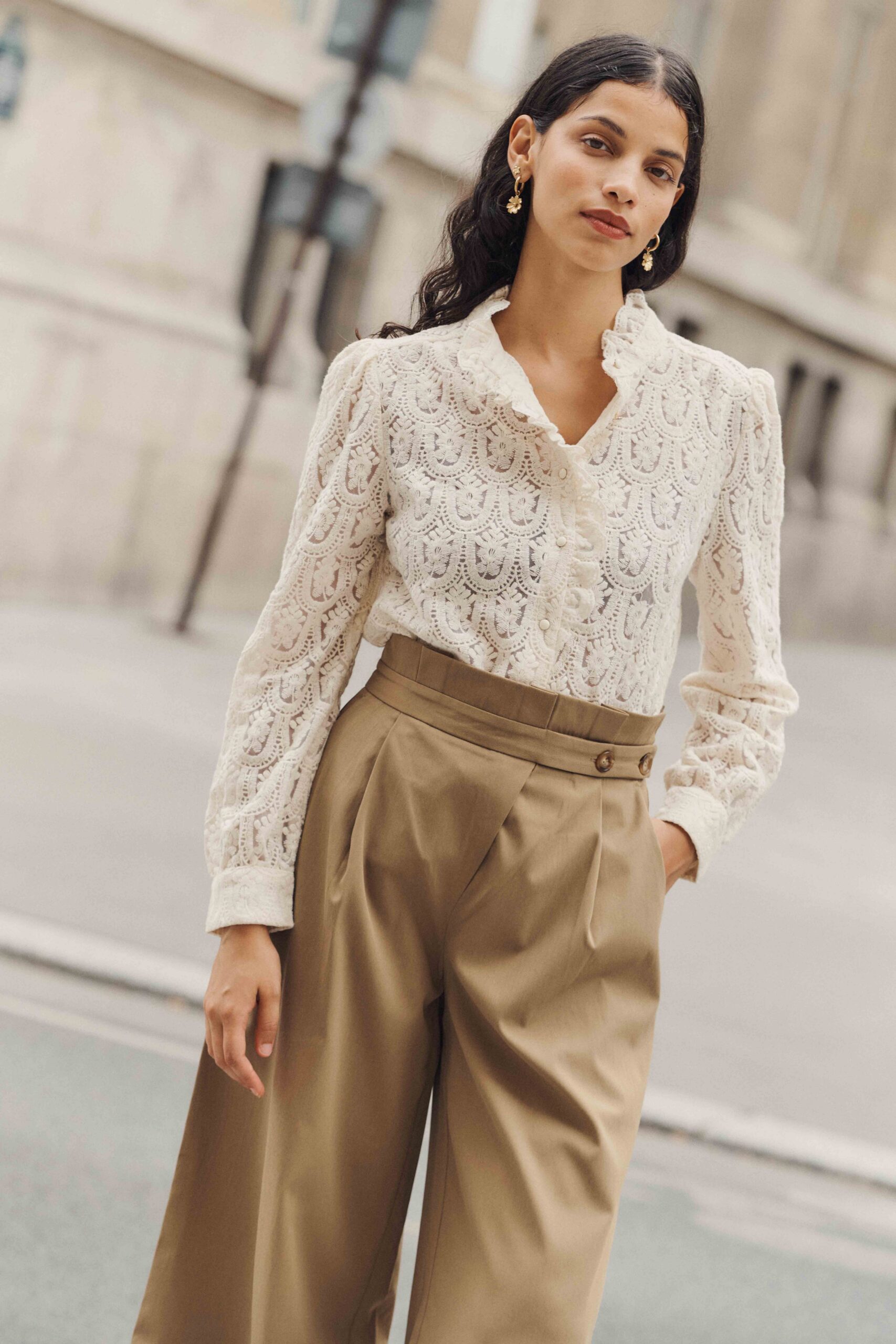 pantalon-many-beige-sahoma-00002 Pantalon femme beige-camel | coupe large fluide | taille haute à pinces | Sahoma