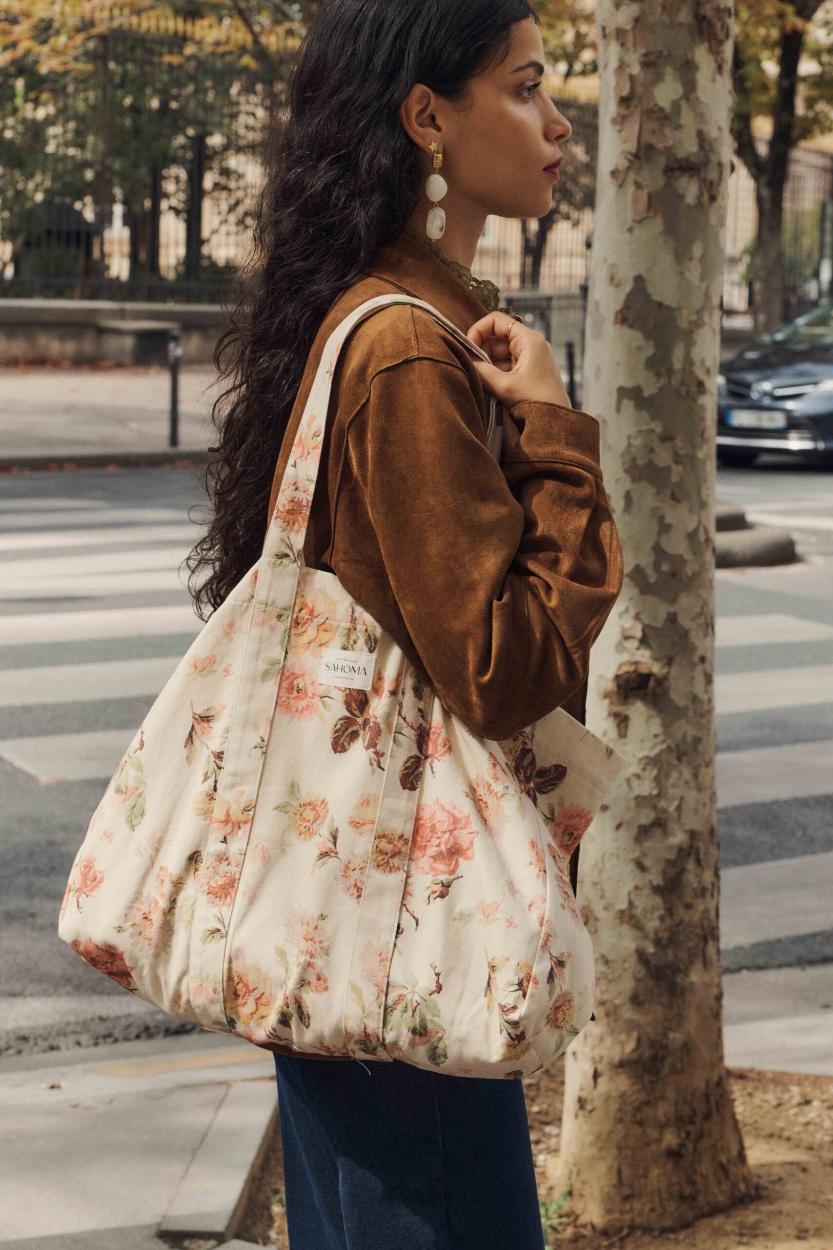 sac-cabas-rita-fleurie-sahoma-00001 Femme sac cabas en tissu épais | grande contenance | imprimé fleuri beige | Sahoma