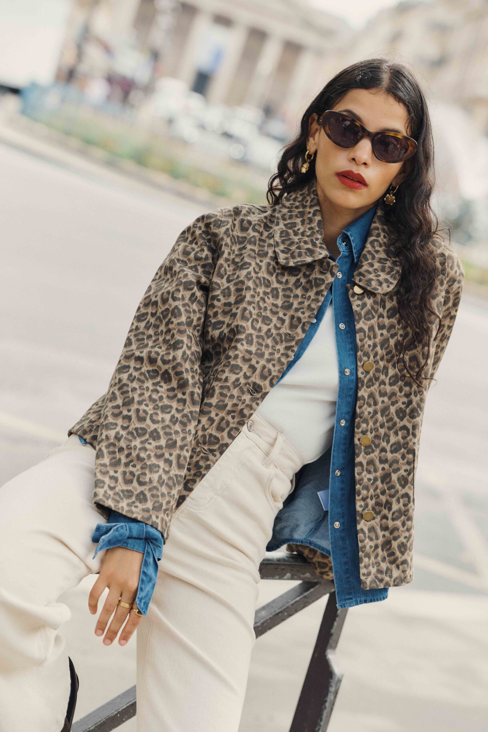 veste-maryse-leopard-sahoma-00001 Veste femme en jean courte imprimé léopard - Coupe droite | Sahoma