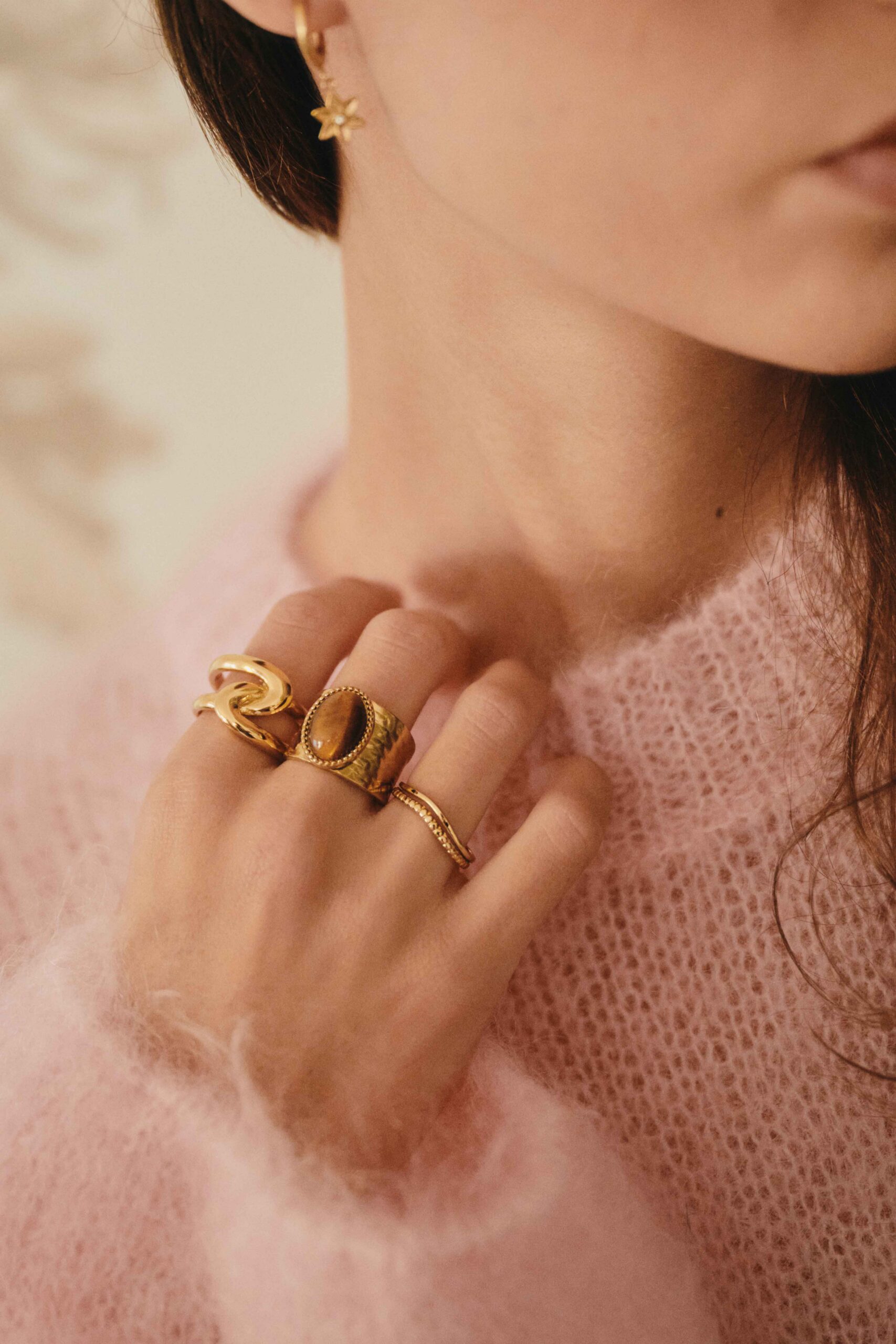 Bague fine double anneau ajustable | design ondulé | Bijoux doré tendance | Sahoma