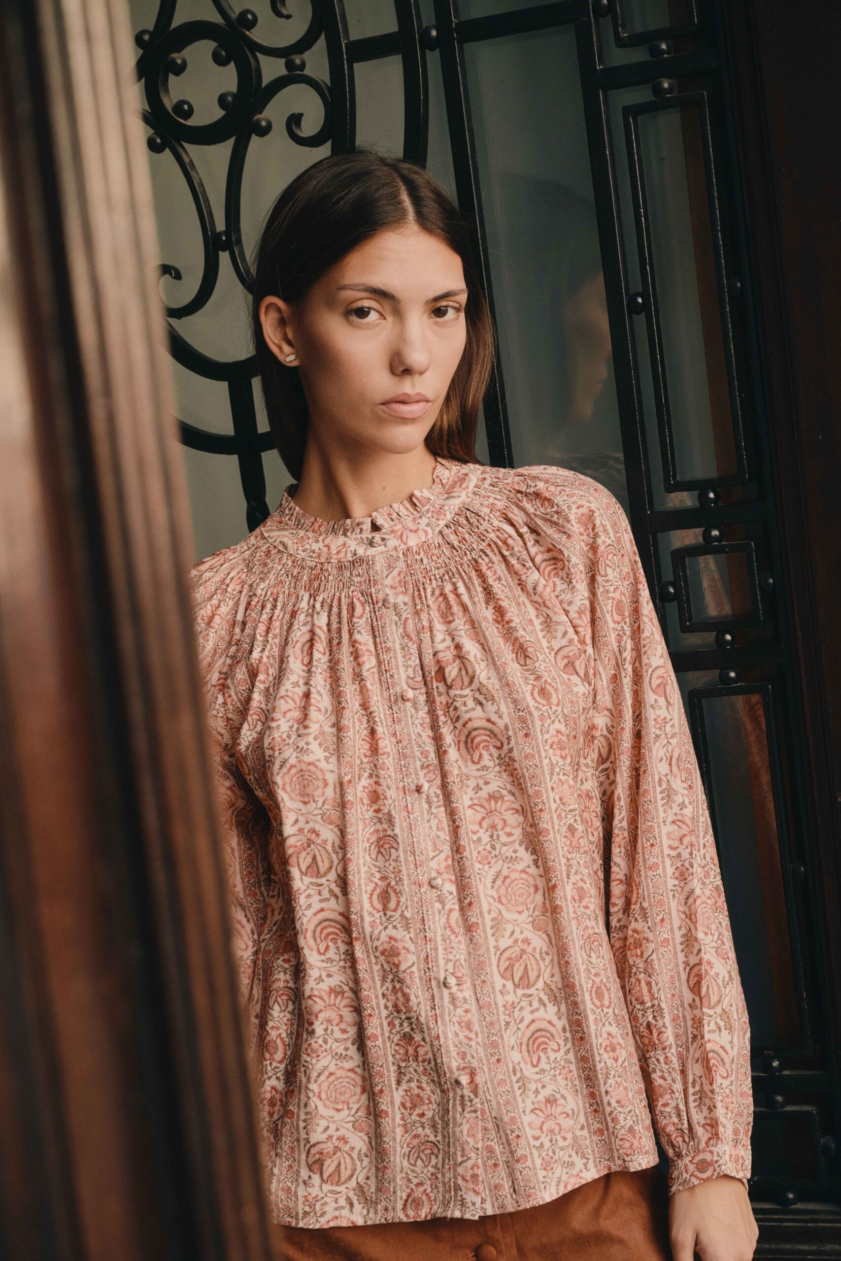 blouse-melisse-rose-sahoma-00001 Blouse femme imprimé fleuri rose | col rond | manches longues | Tendance automnale | Sahoma