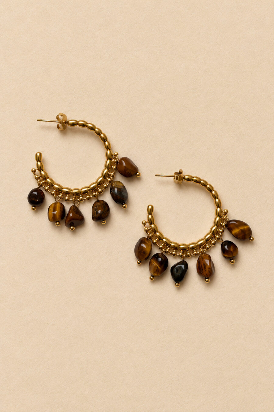 Boucles d'oreilles créoles dorées à perles marron | Sahoma