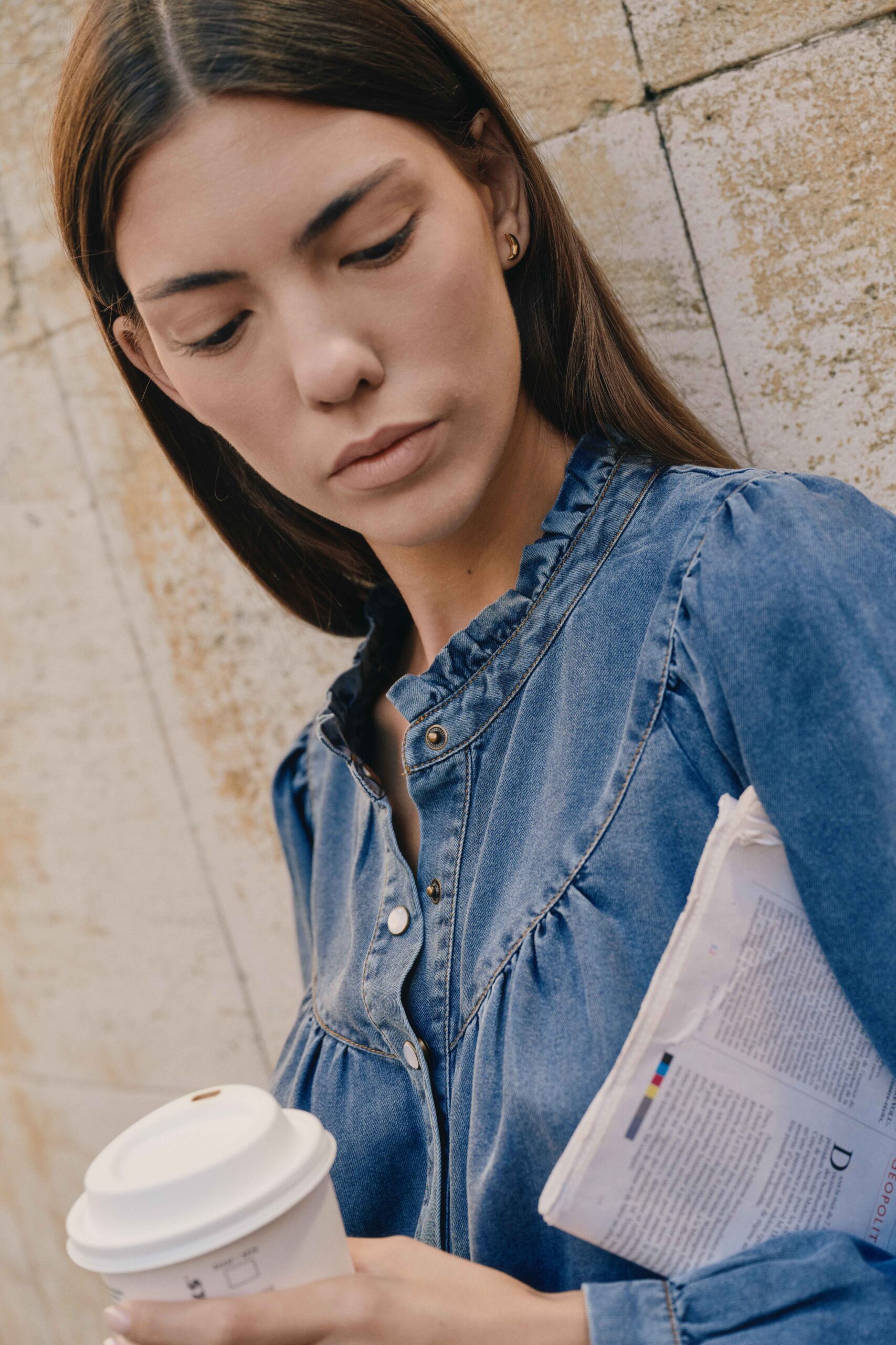 chemise-jett-bleue-sahoma-17 Chemise femme en jean bleu foncé | manches longues | intemporel | Sahoma