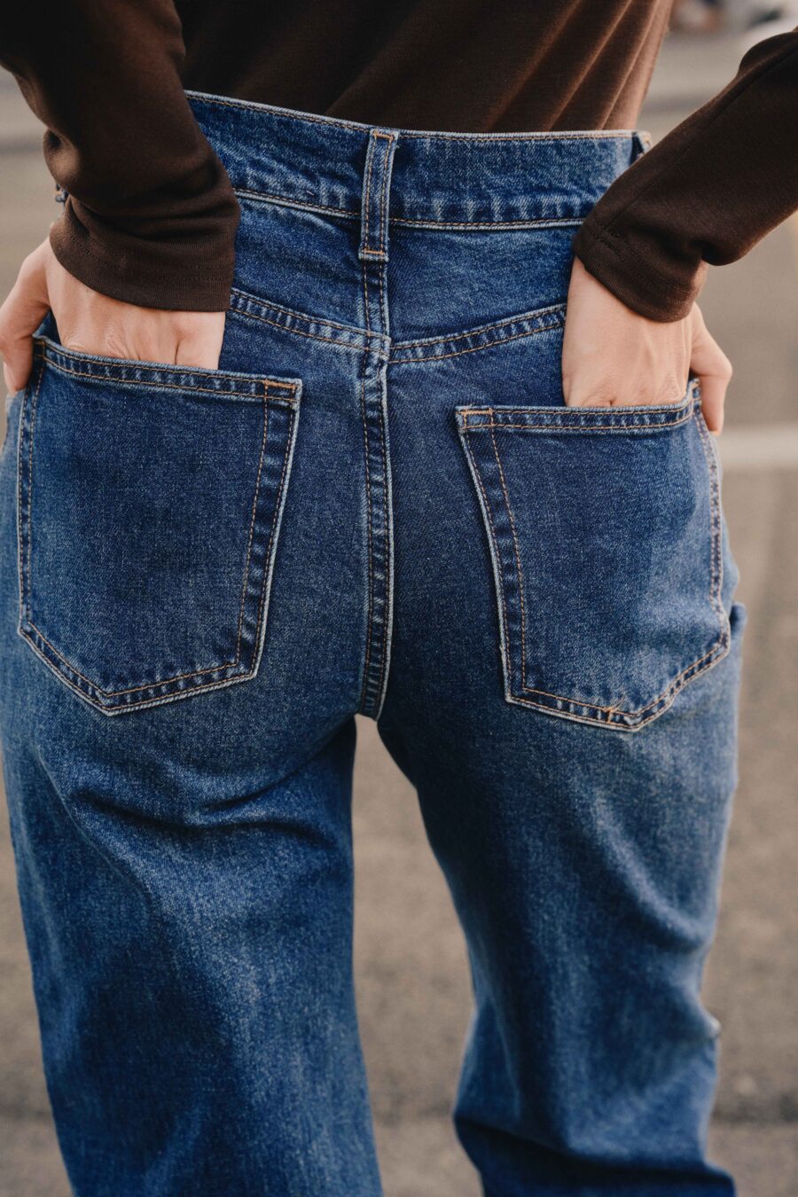 Sahoma | Jean femme taille haute | coupe flare | denim bleu foncé